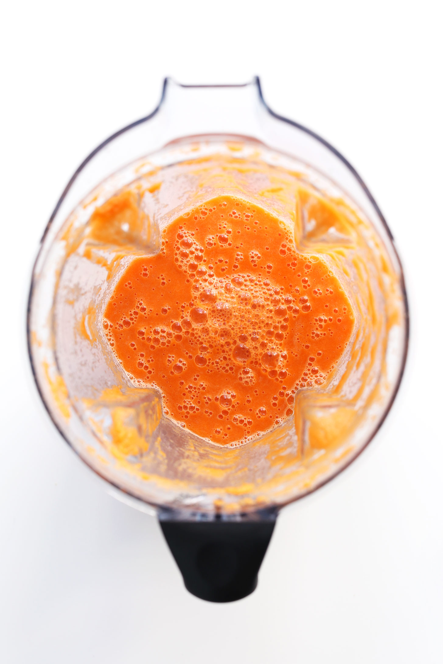 Carrot Ginger Turmeric Smoothie | Minimalist Baker Recipe