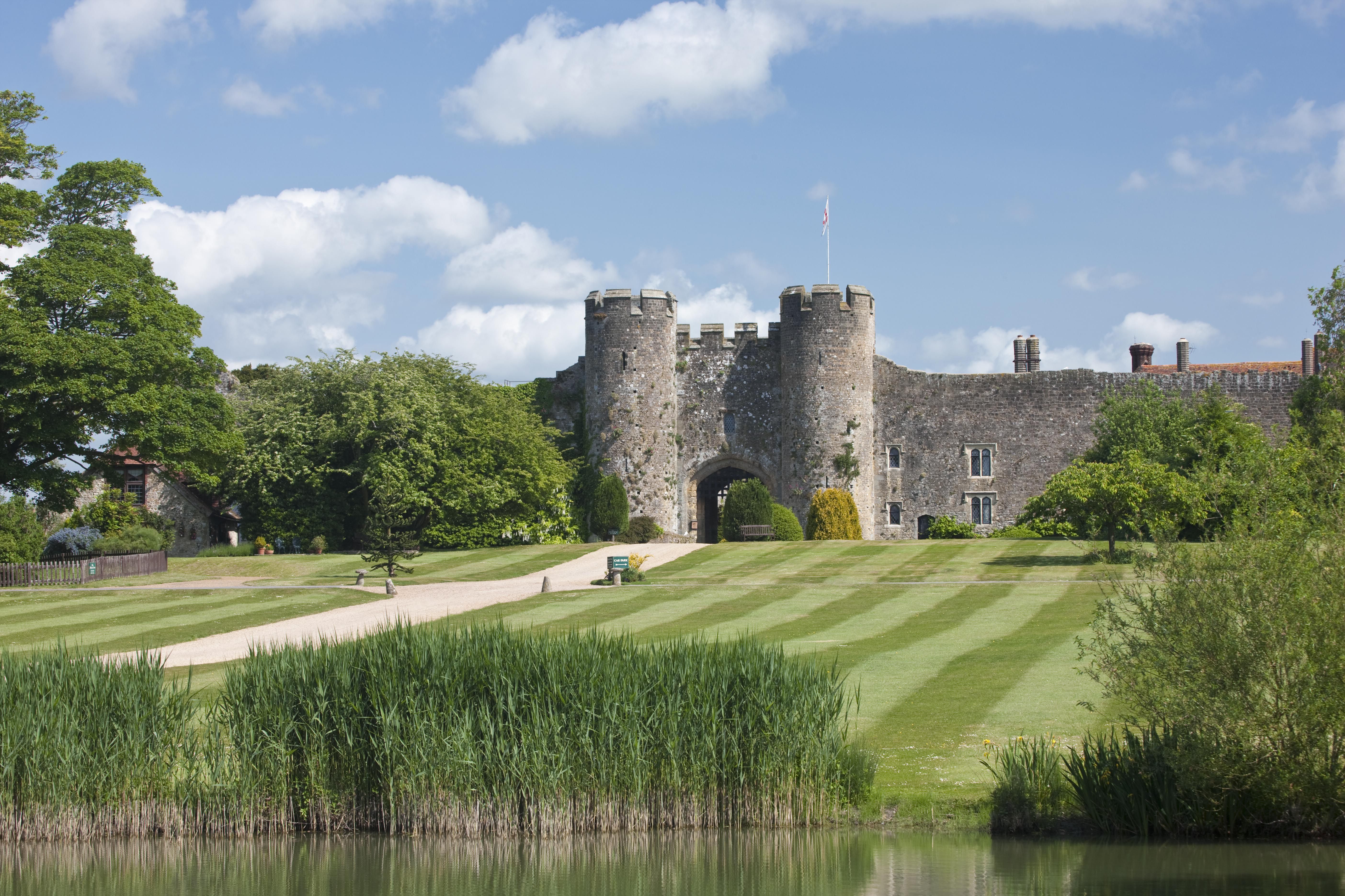 Stay in a Castle - The United Kingdom's Castle Hotels