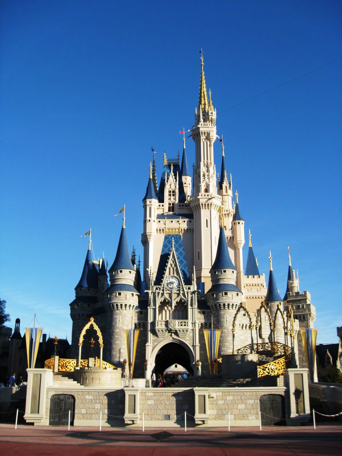 Cinderella Castle | Disney Wiki | FANDOM powered by Wikia