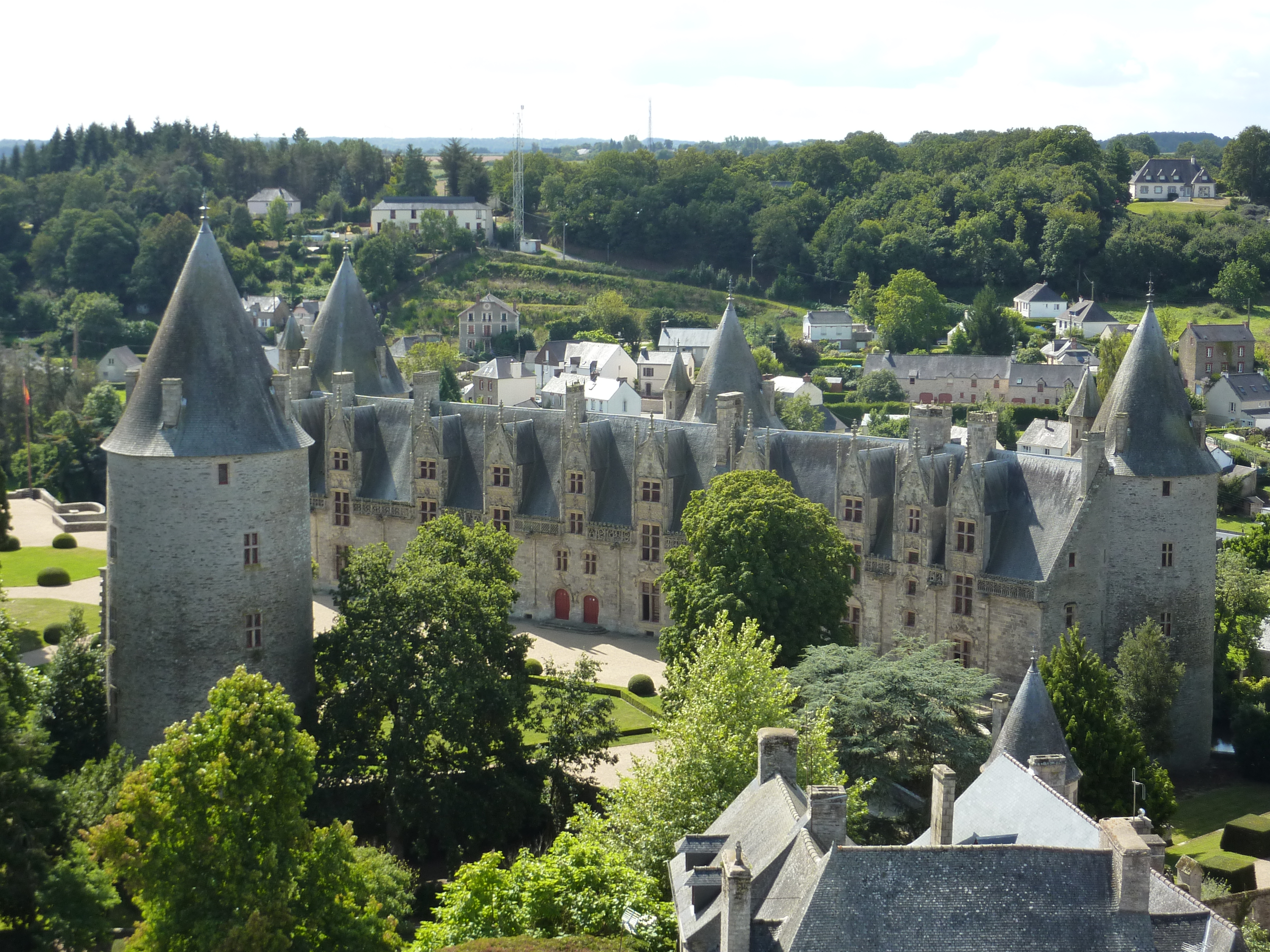 File:Fr Josselin View of castle from top.JPG - Wikimedia Commons