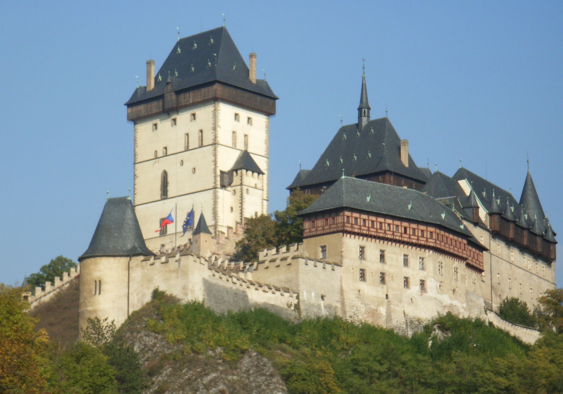 Karlstein castle, Tsjekkia | Places I have been and want to visit ...
