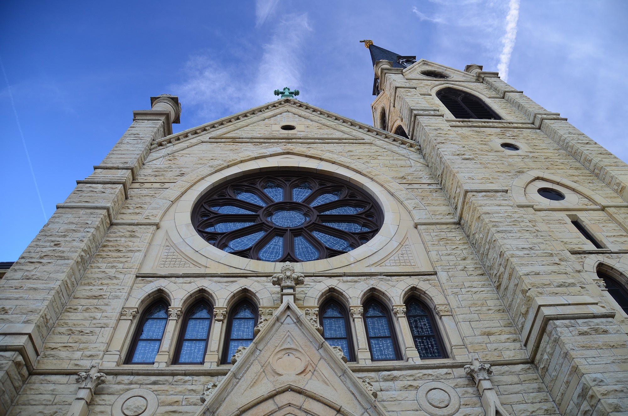 Holy Name Cathedral · Buildings of Chicago · Chicago Architecture ...