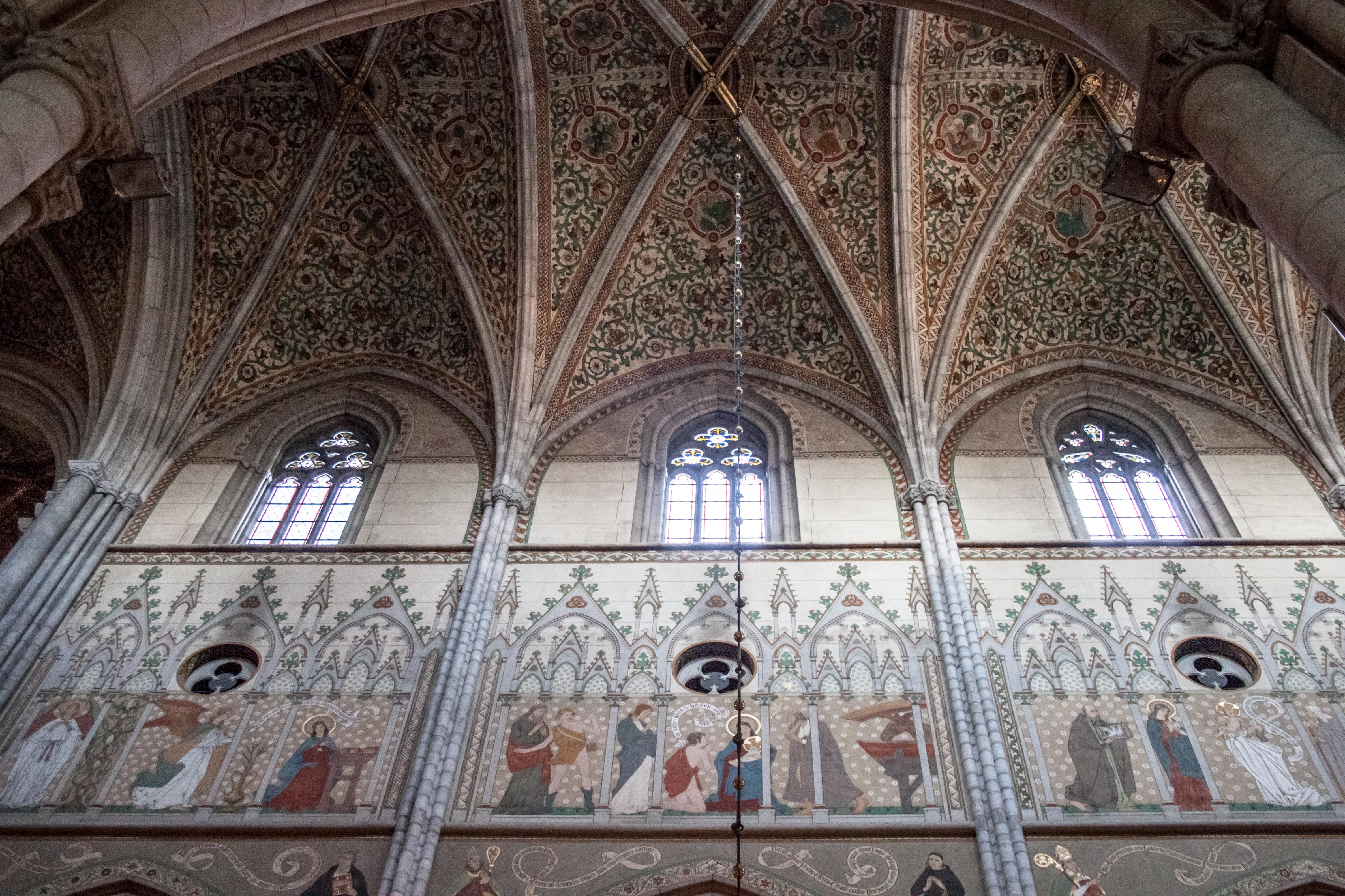File:Uppsala cathedral - wall and ceiling paintings.jpg - Wikimedia ...