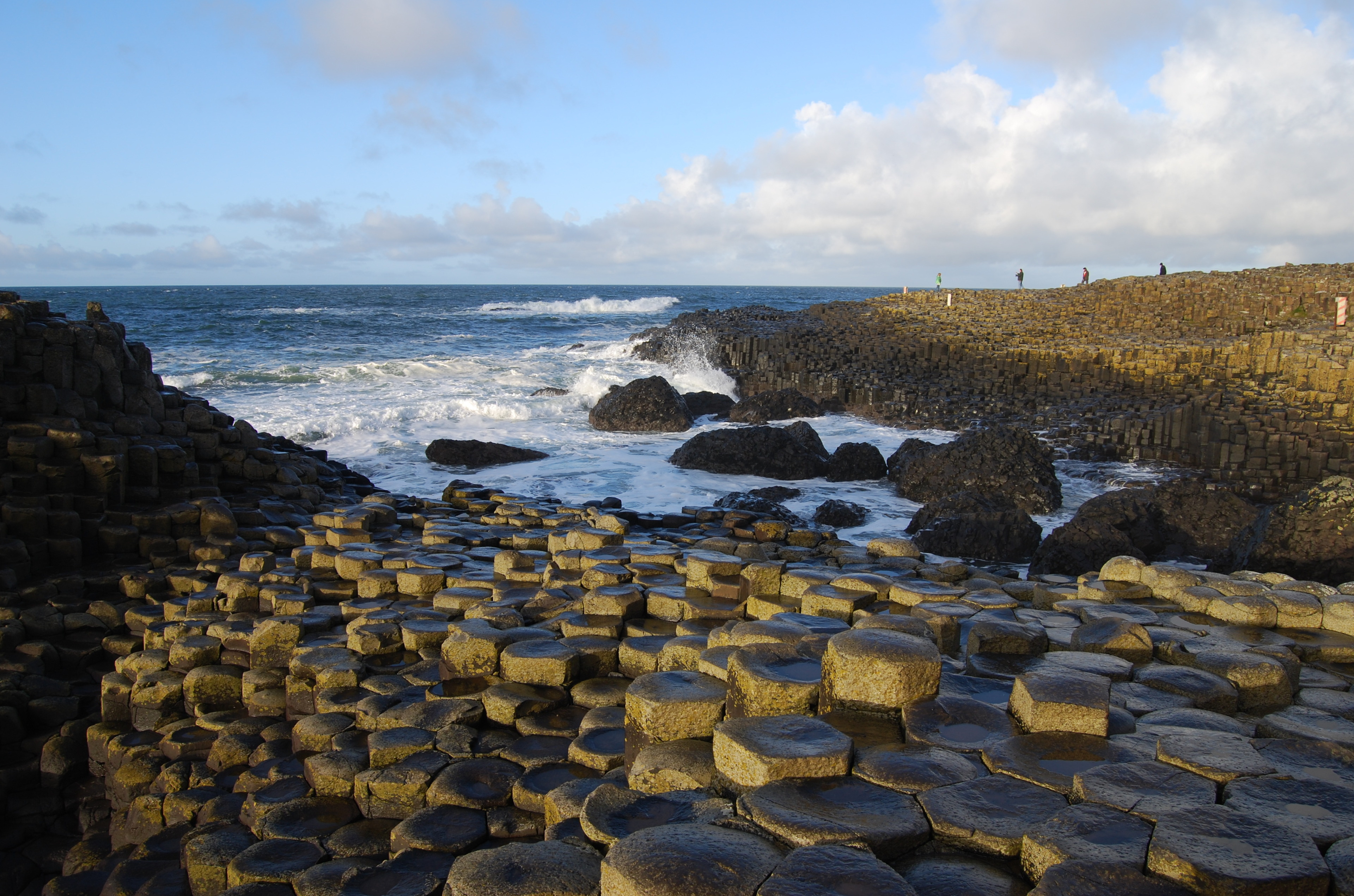 Researchers have figured out how the Giant's Causeway came to be