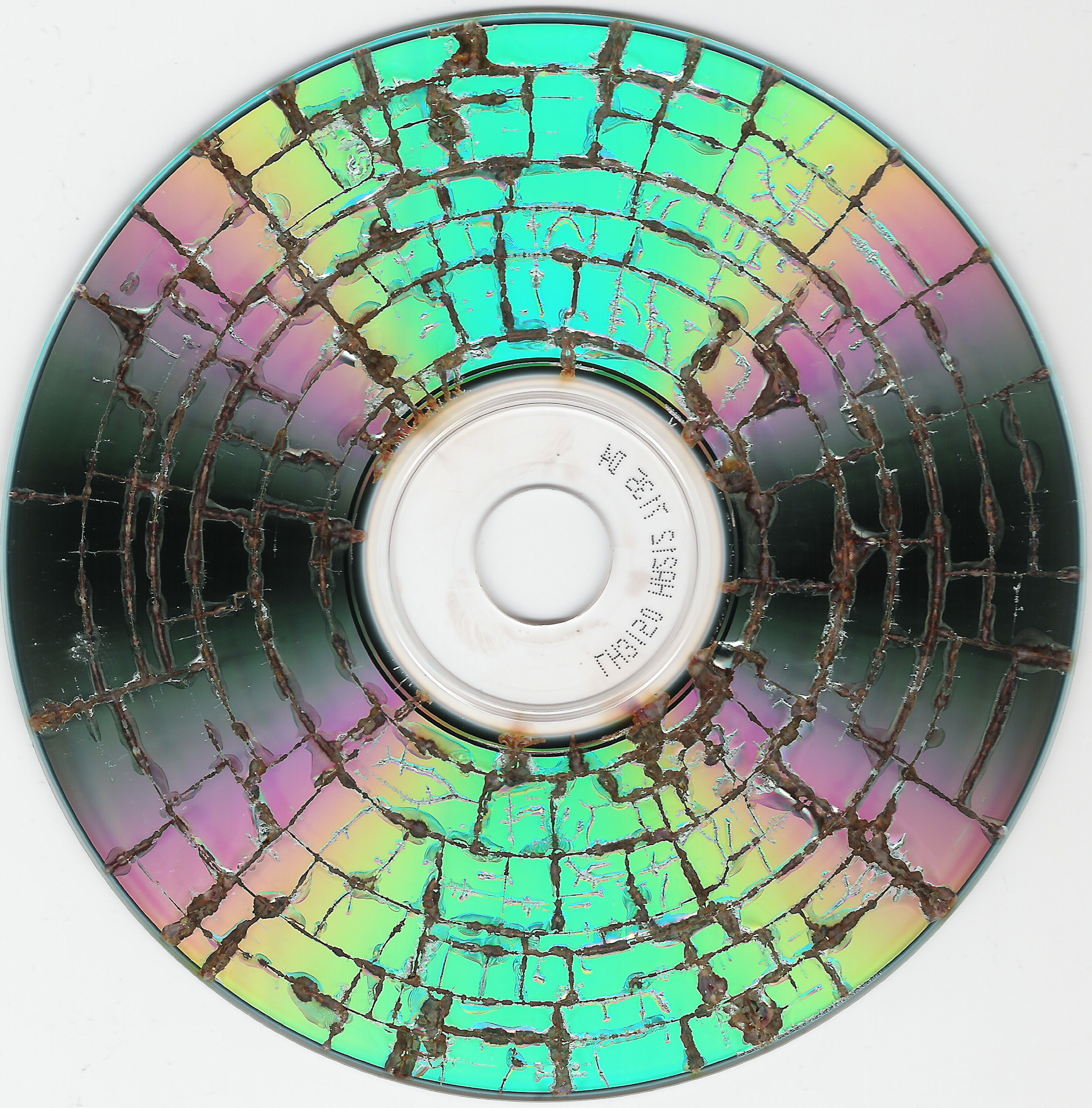 File:Microwaved-CD.jpg - Wikipedia