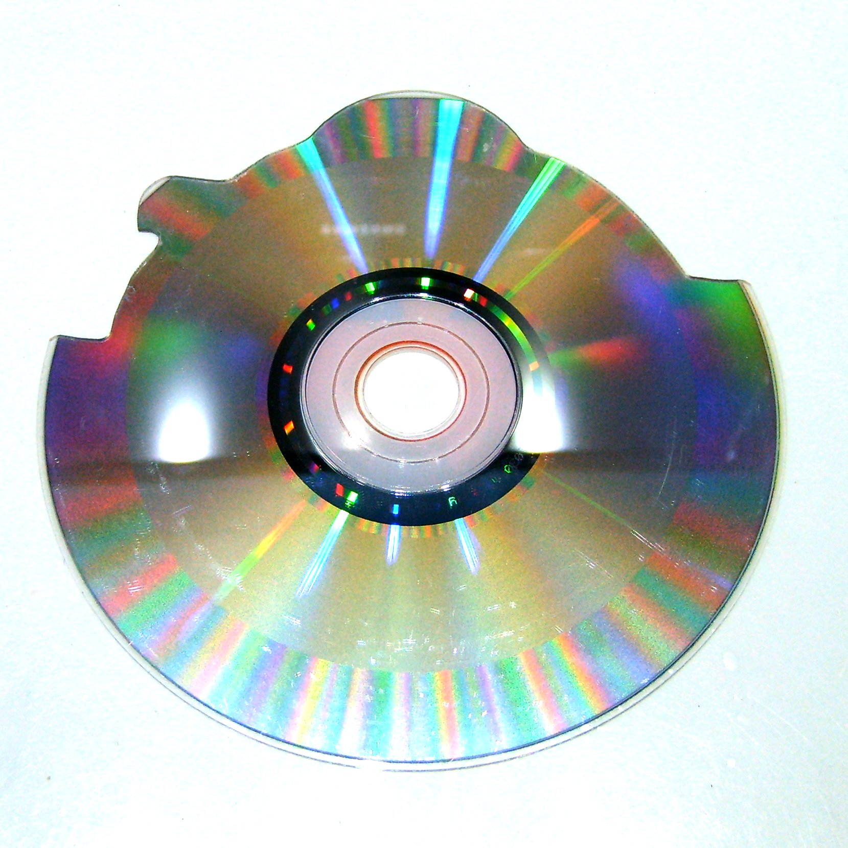 Shaped Compact Disc - Wikipedia