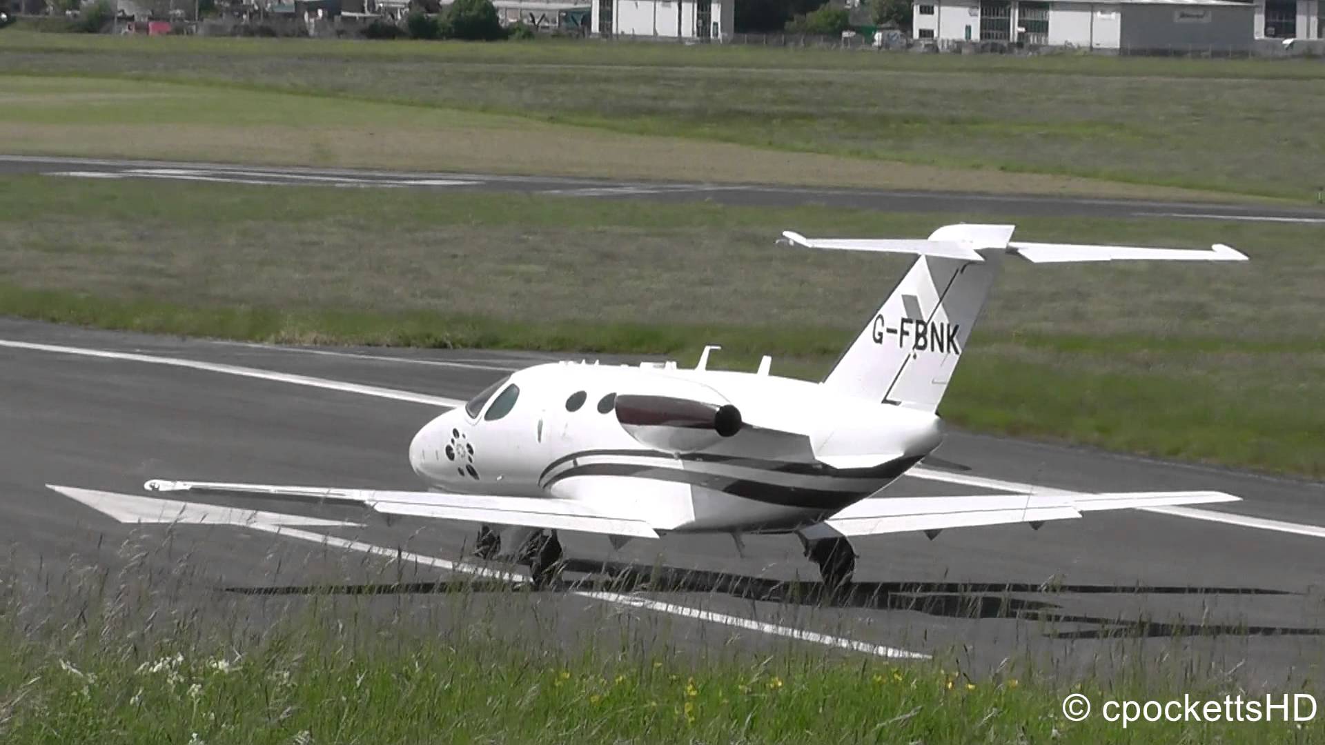 Awesome Cessna Citation Mustang - Landing and Take off ...