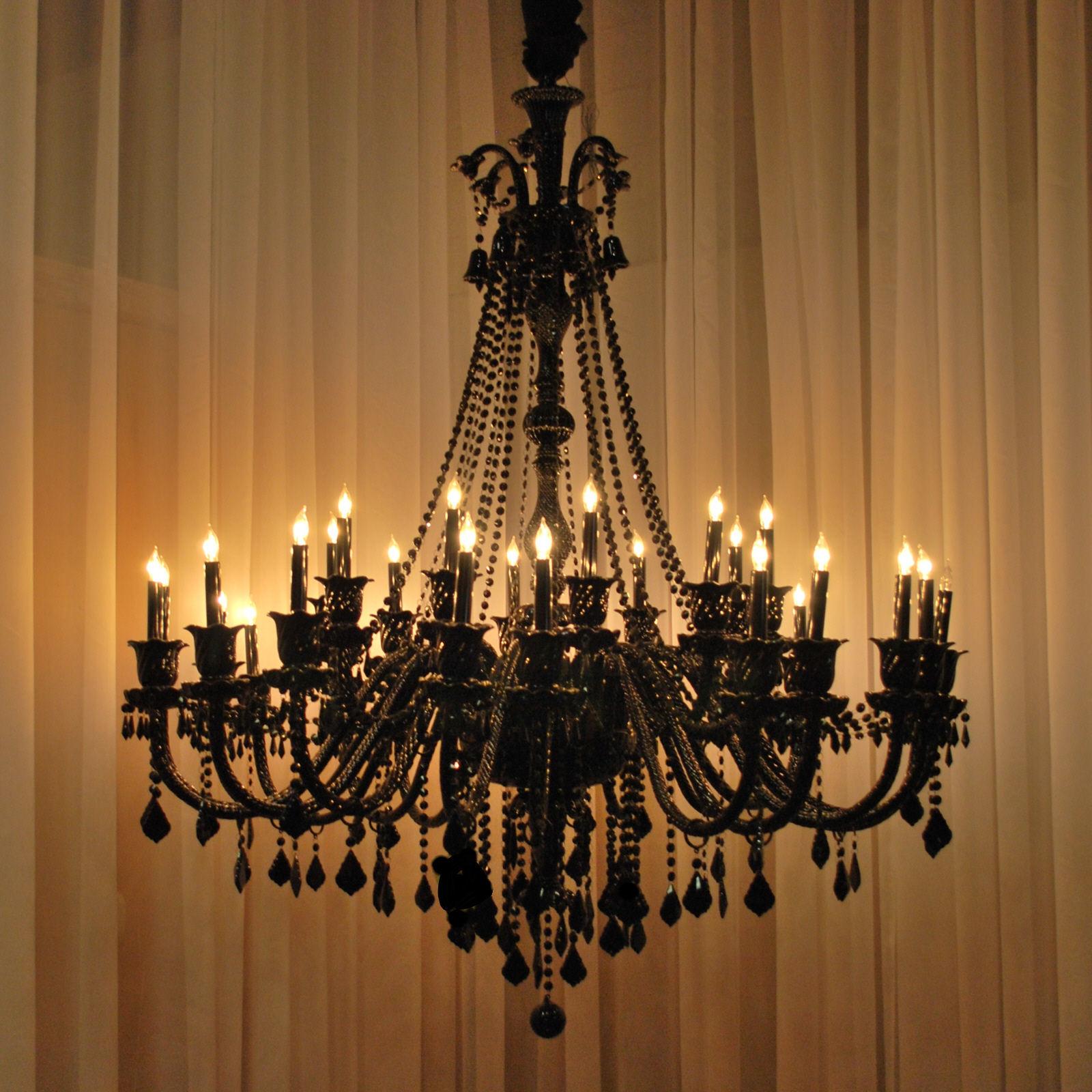 How to Adorn Your Home with Chandeliers - furnitureanddecors.com/decor