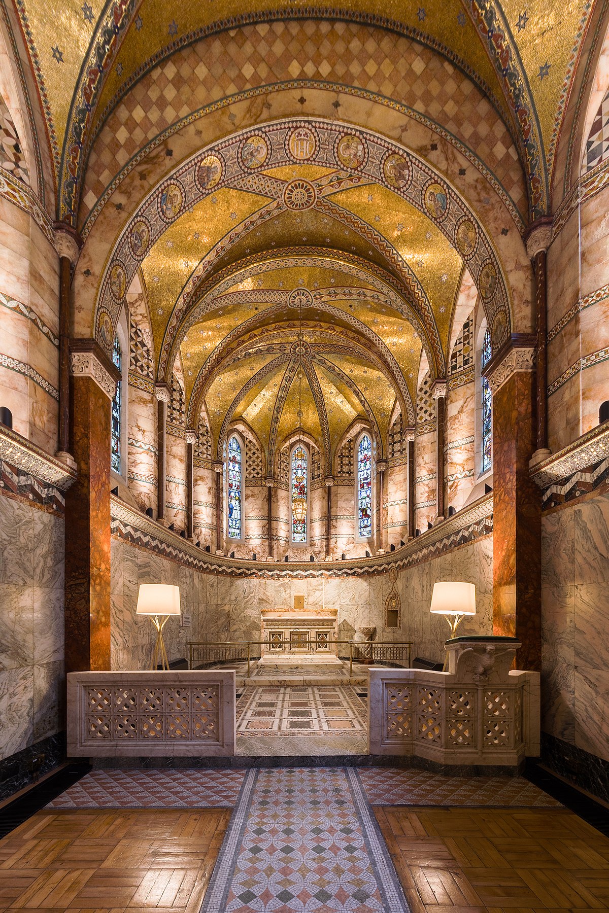 Fitzrovia Chapel - Wikipedia