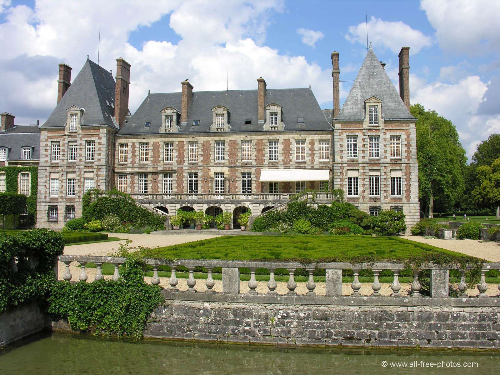 chateau de courances france | Accueil Galeries Châteaux et palais ...