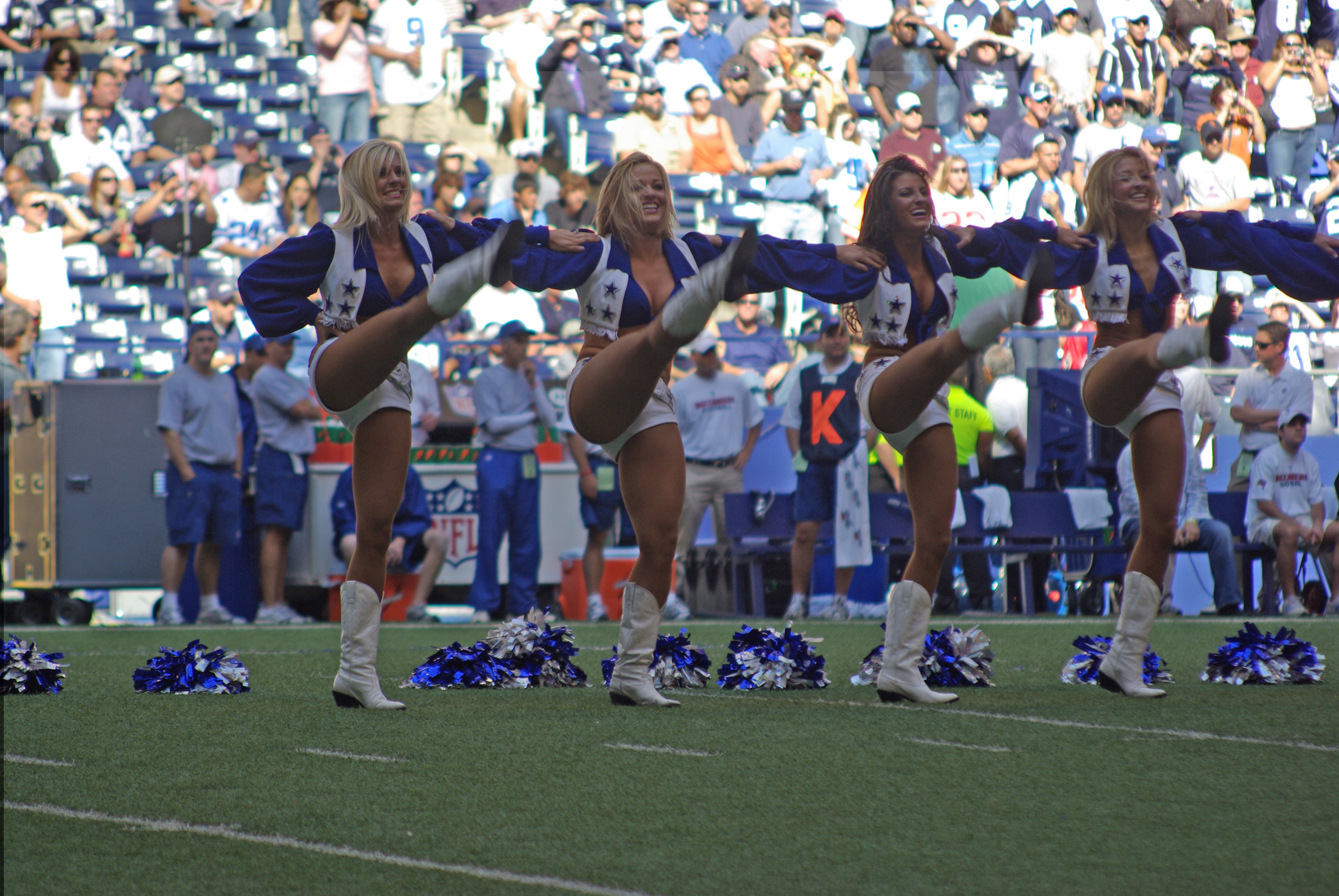File:Dallas Cowboys cheerleaders Kick Line.jpg - Wikimedia Commons
