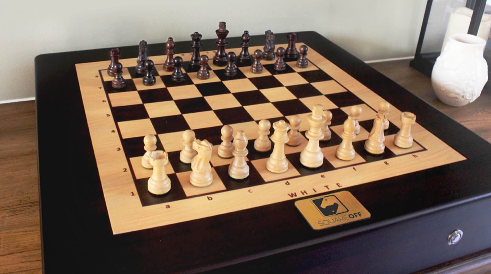 Square Off — World's Smartest Chess Board [Kickstarter] — Tools and Toys