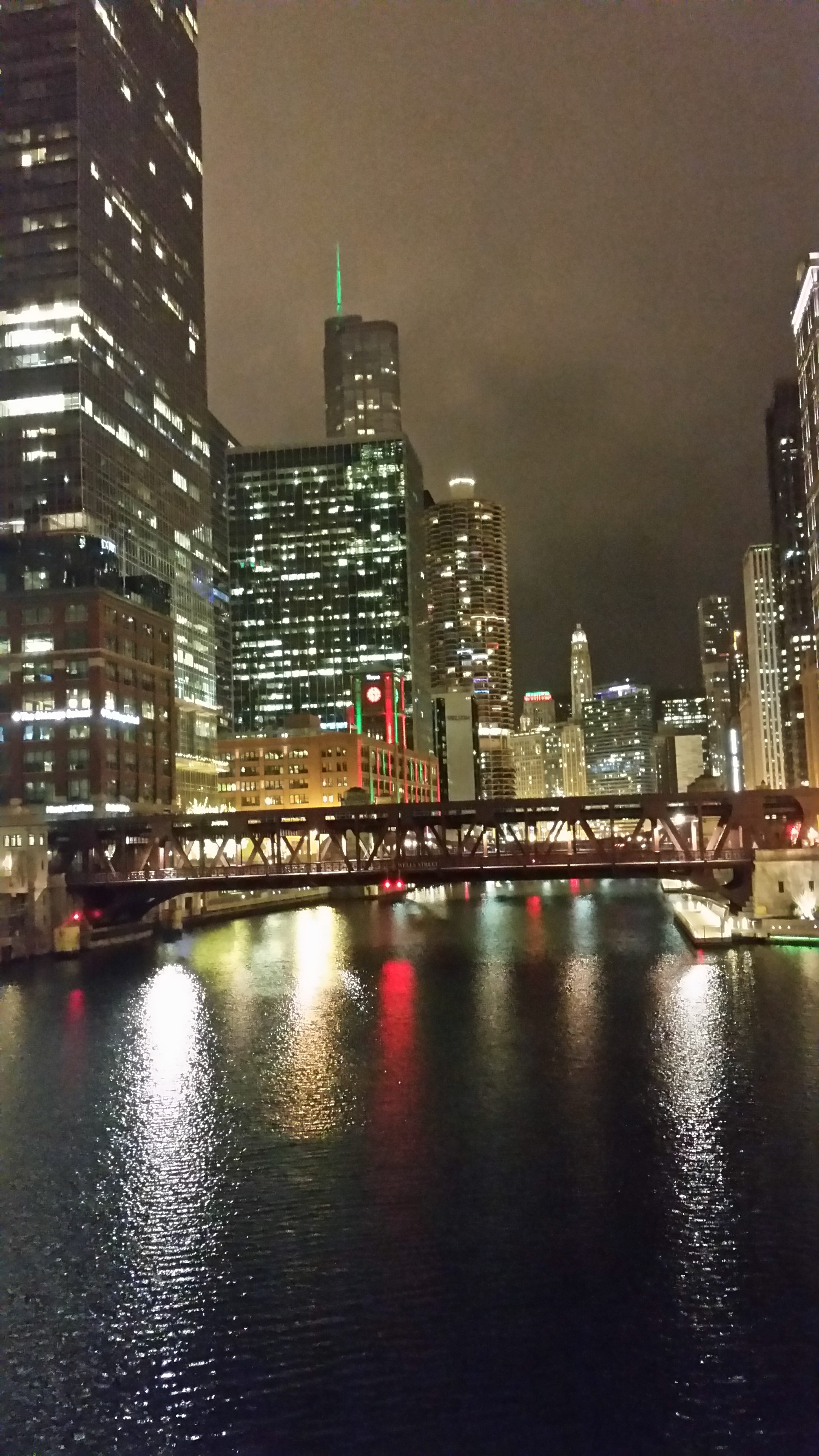 Chicago, City of Lights | 95.9 The River