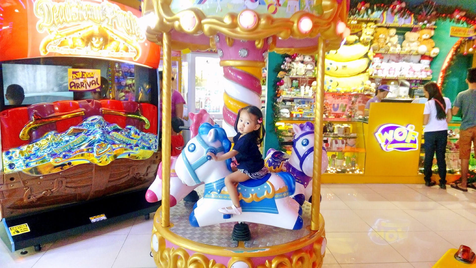 Indoor Amusement Arcade Playground for Children - Carousel Pony Ride ...