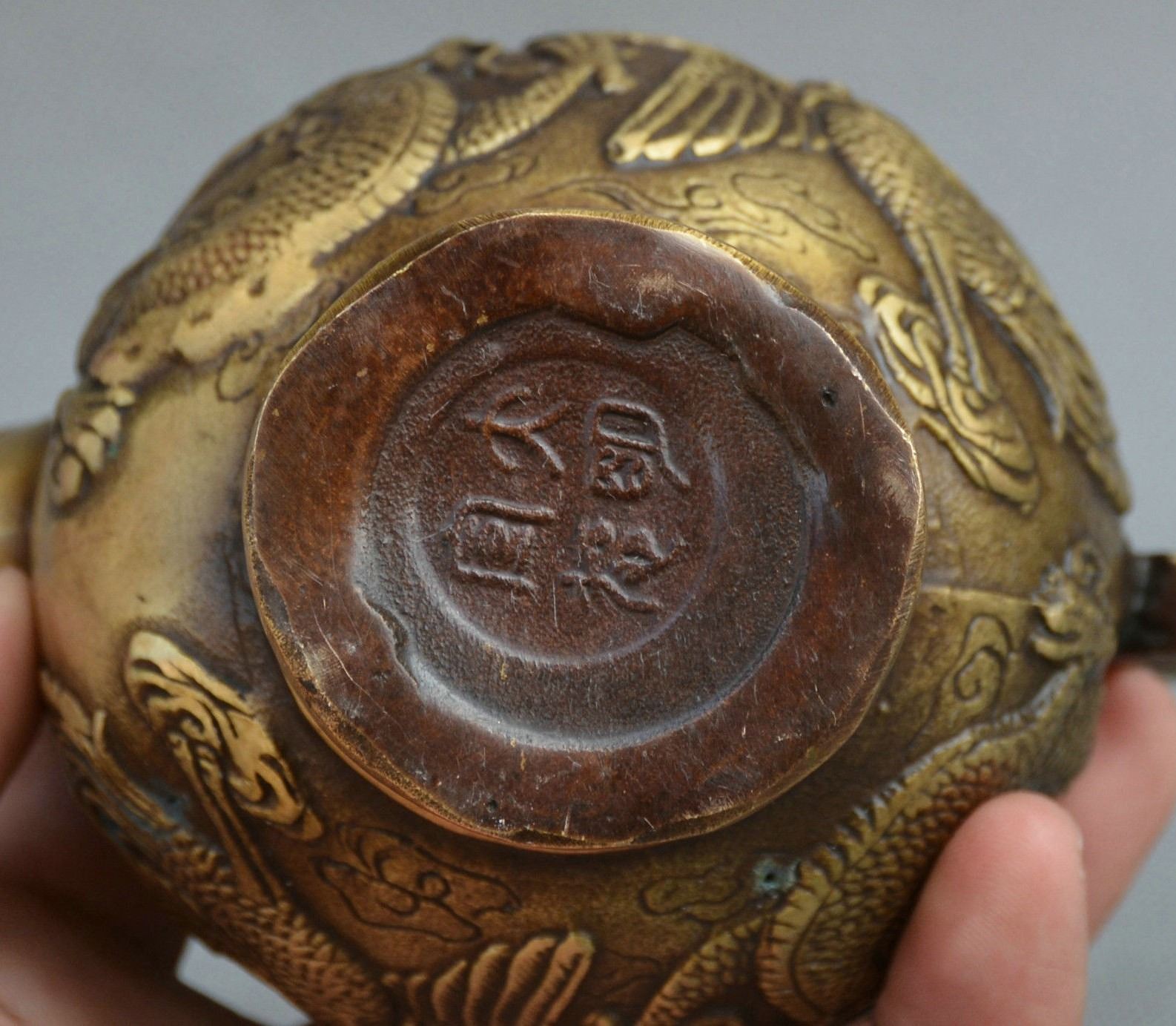 Old Chinese Bronze Dragon Phoenix Kettle