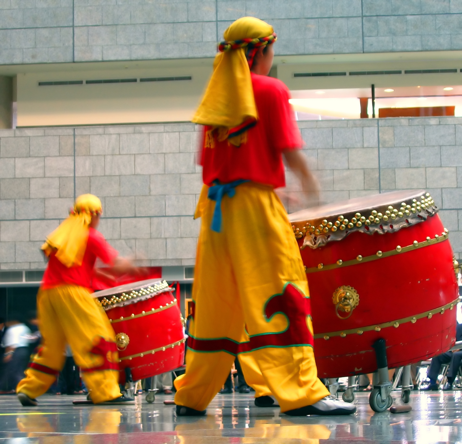 Chinese Drummers at Work, Action, Set, Percussion, Polished, HQ Photo