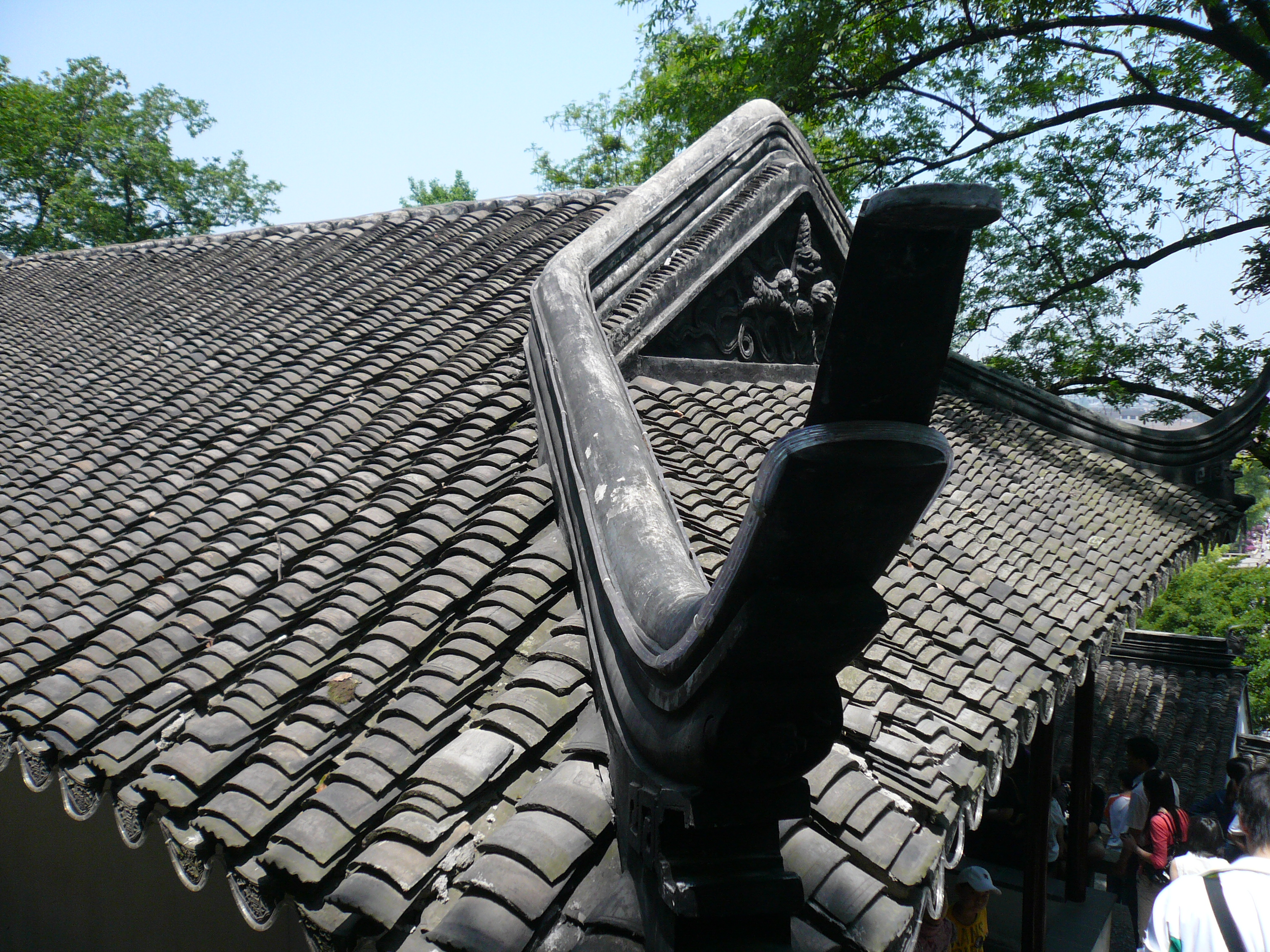 File:Chinese Stone made roof - panoramio.jpg - Wikimedia Commons