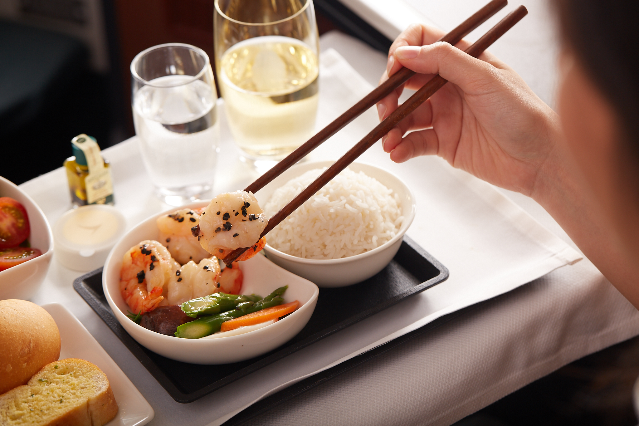 Cathay Pacific partners with Mott 32 to offer contemporary Chinese ...