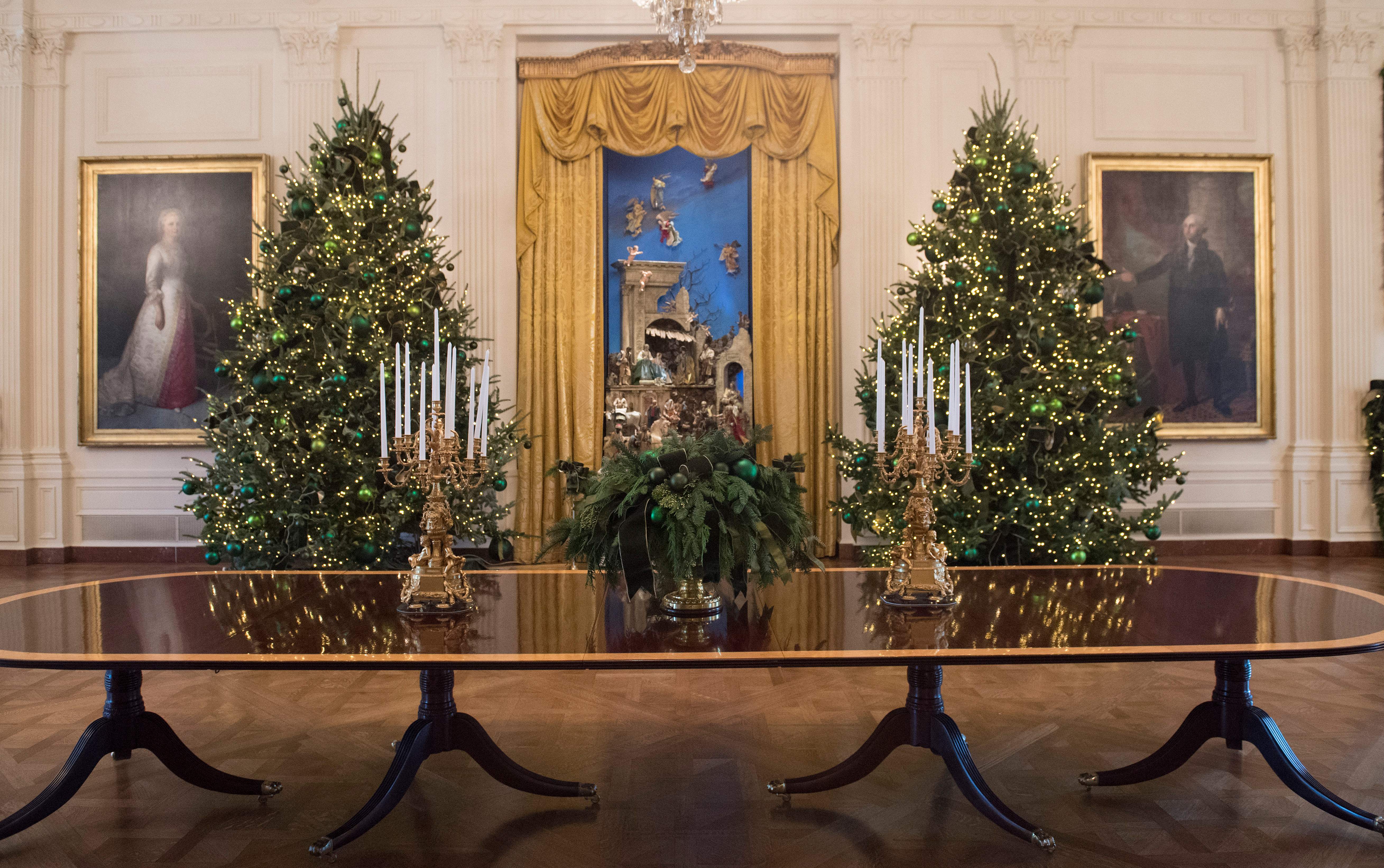 Melania Trump Unveils White House Christmas Decorations | Time