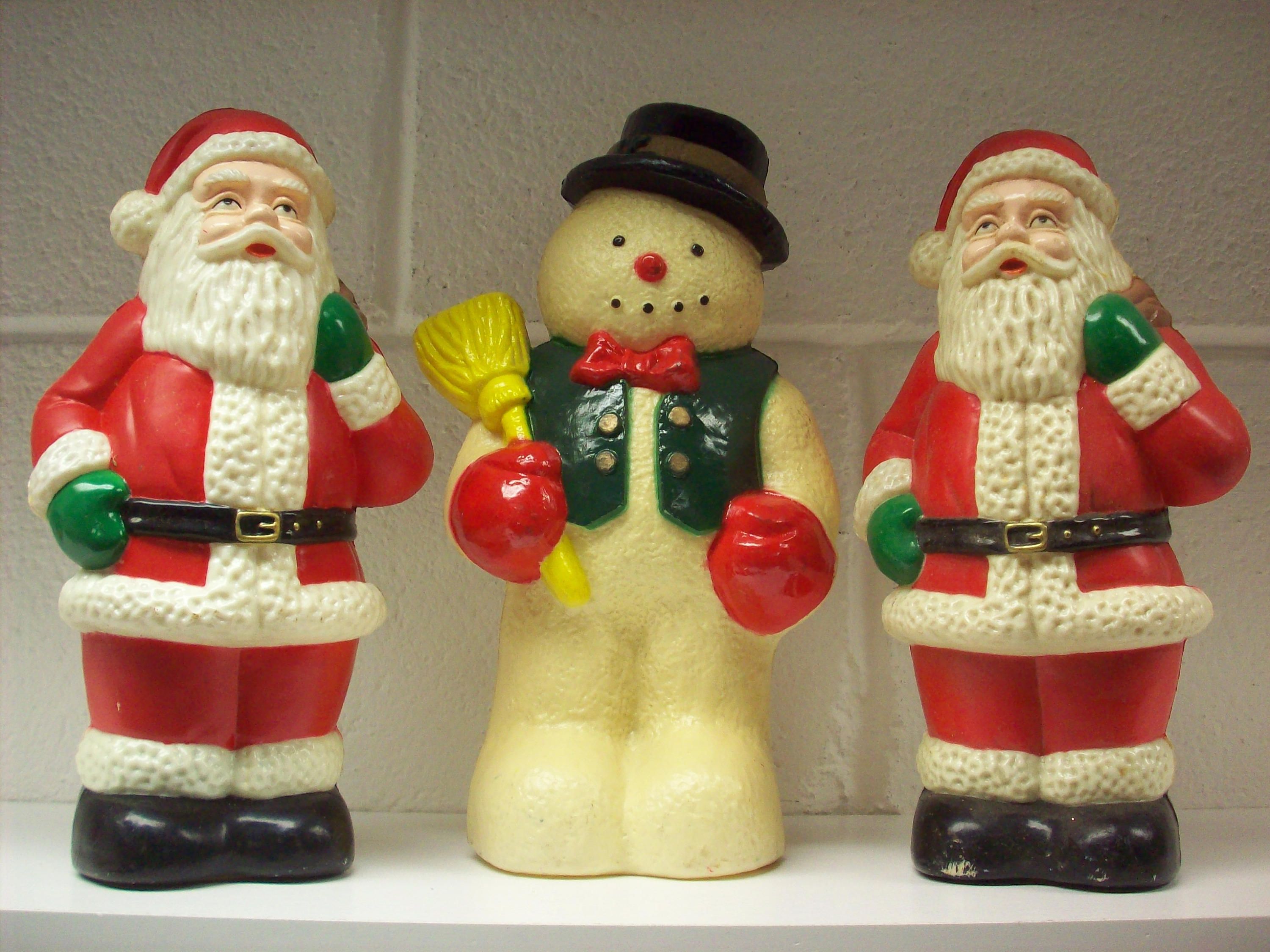 3 SANTA SNOWMAN Christmas Figures Hard Plastic 1997 Dynagood Yard ...