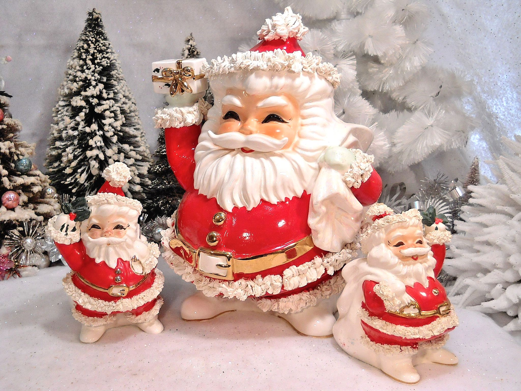CHRISTMAS NOSTALGIA vintage christmas antique ornaments