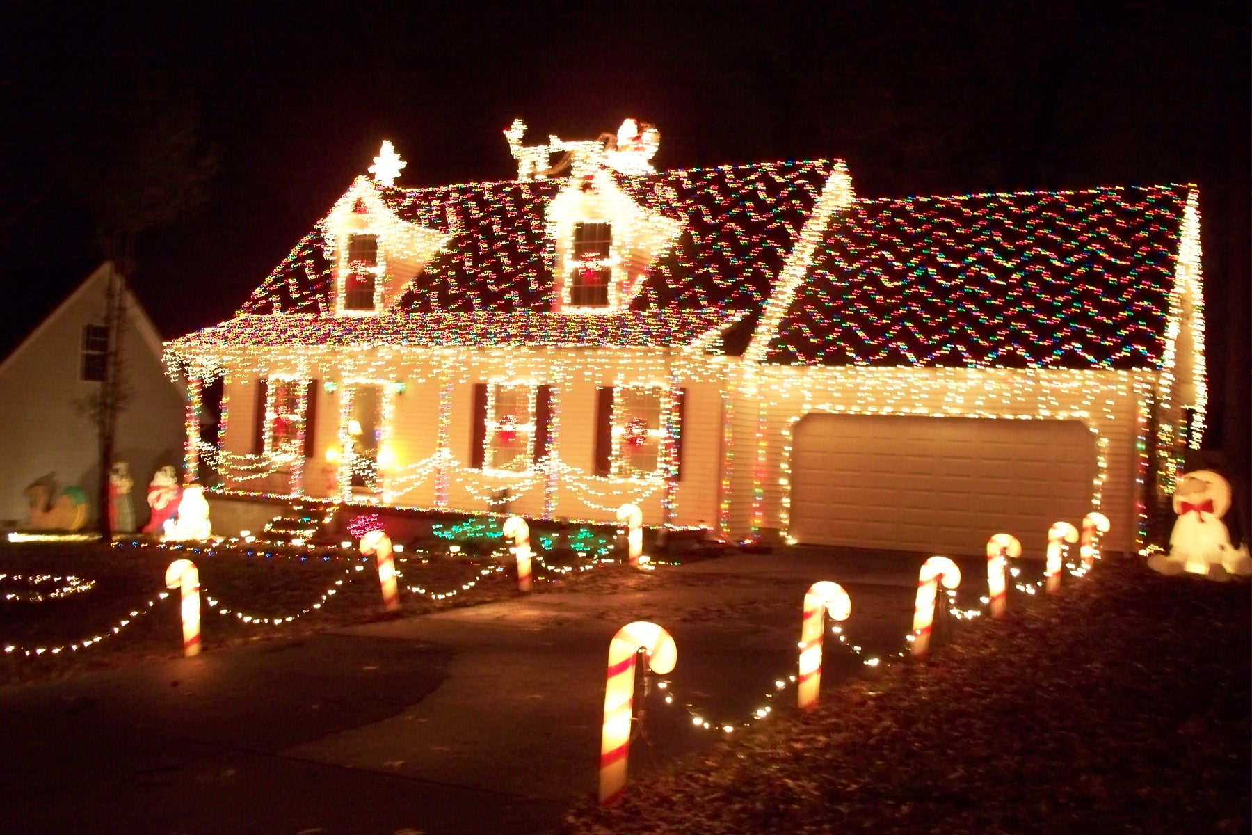 Best Christmas Lights Vote Vergne - DMA Homes | #63662