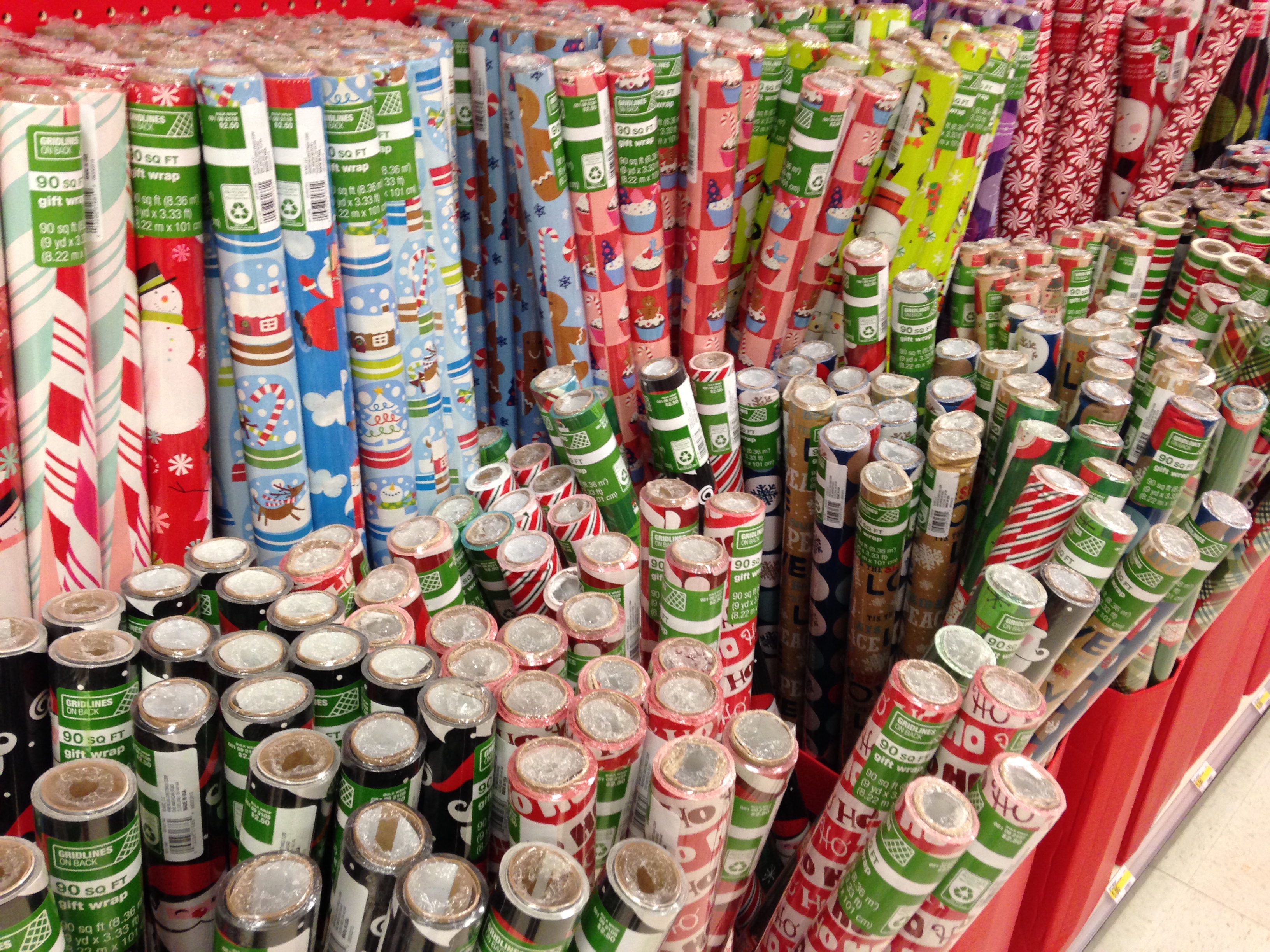 File:Christmas wrapping paper display.jpg - Wikimedia Commons
