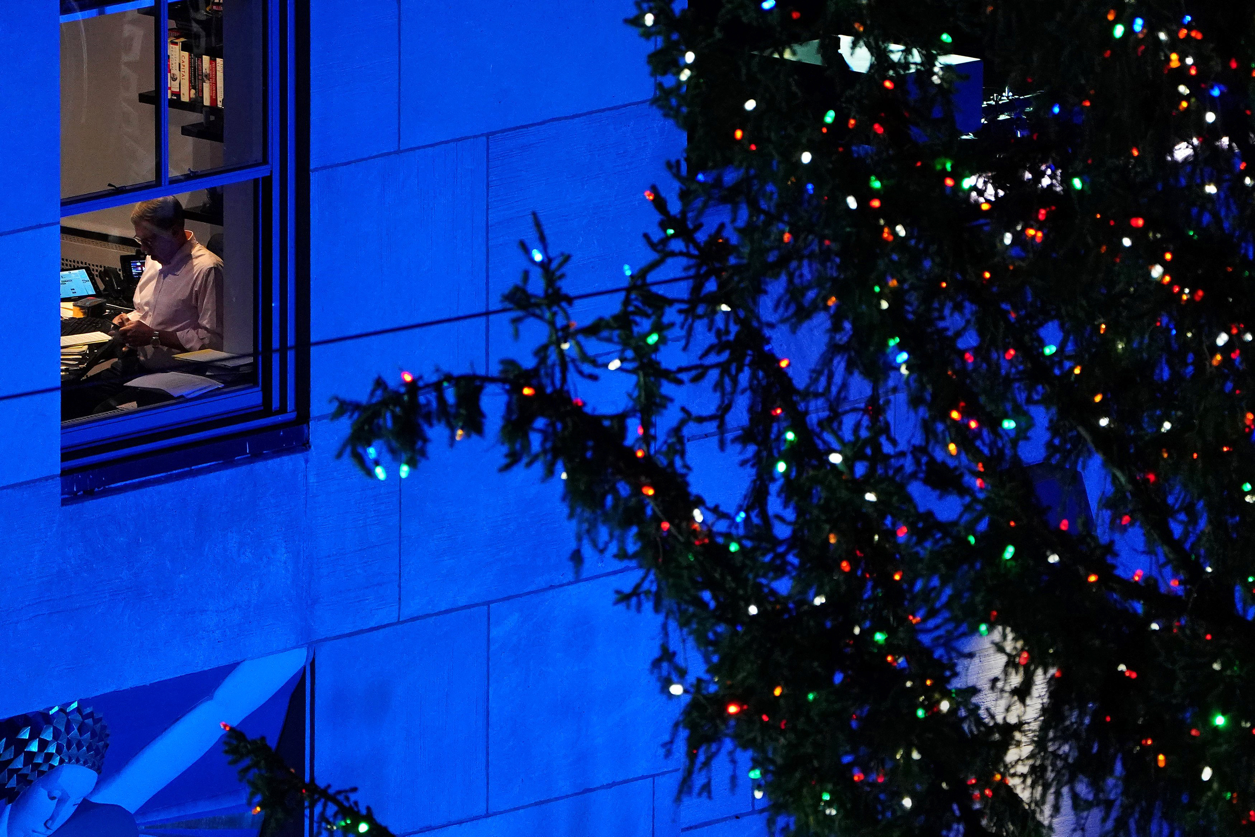 The Rockefeller Center Christmas Tree: From backyard giant to ...