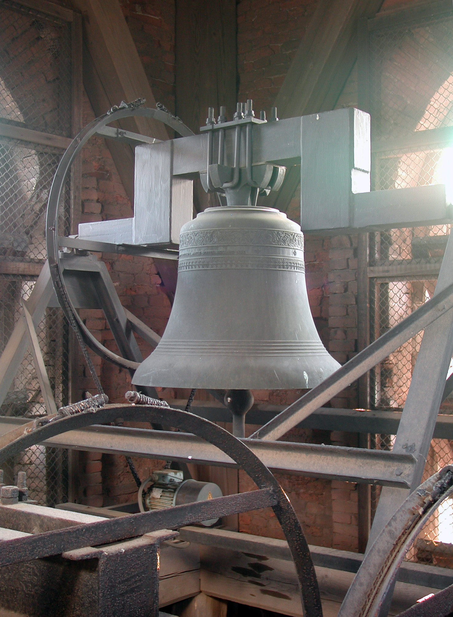 church bells | File:Church bell erp.jpg - Wikipedia, the free ...