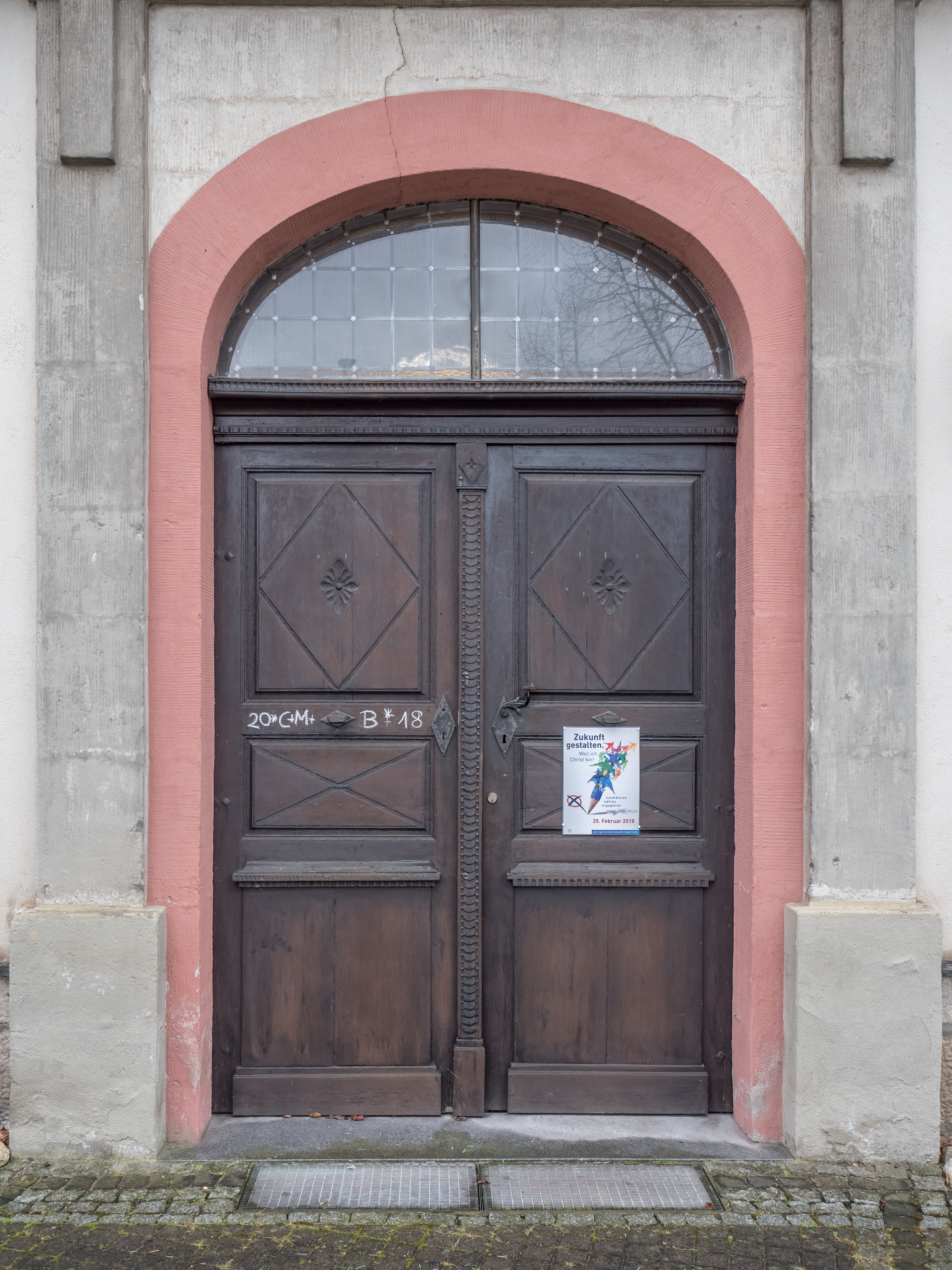 File:Thüngfeld Church Door 2110253.jpg - Wikimedia Commons