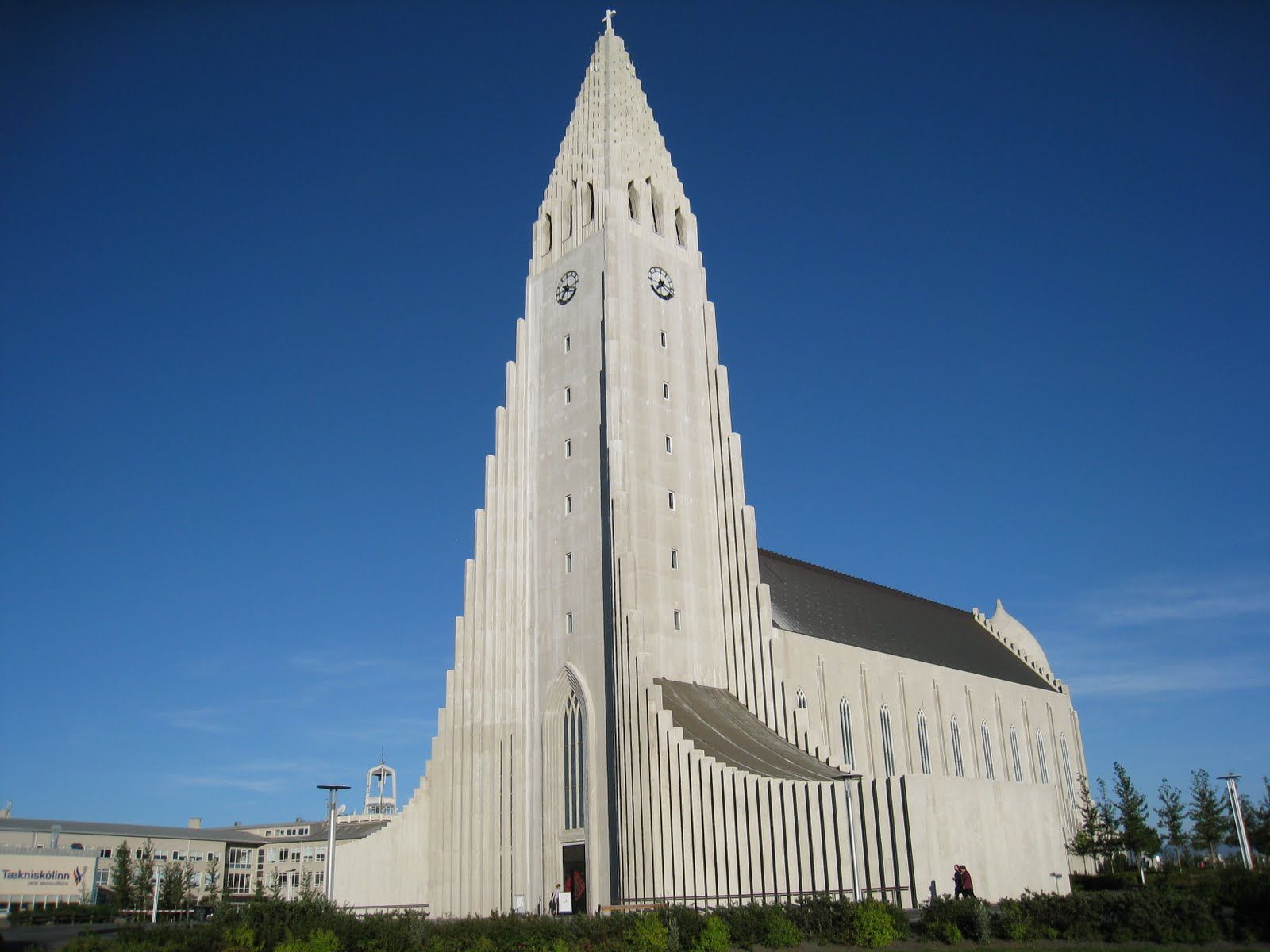 Wallpaper of church of iceland | Favorite Architecture | Pinterest ...