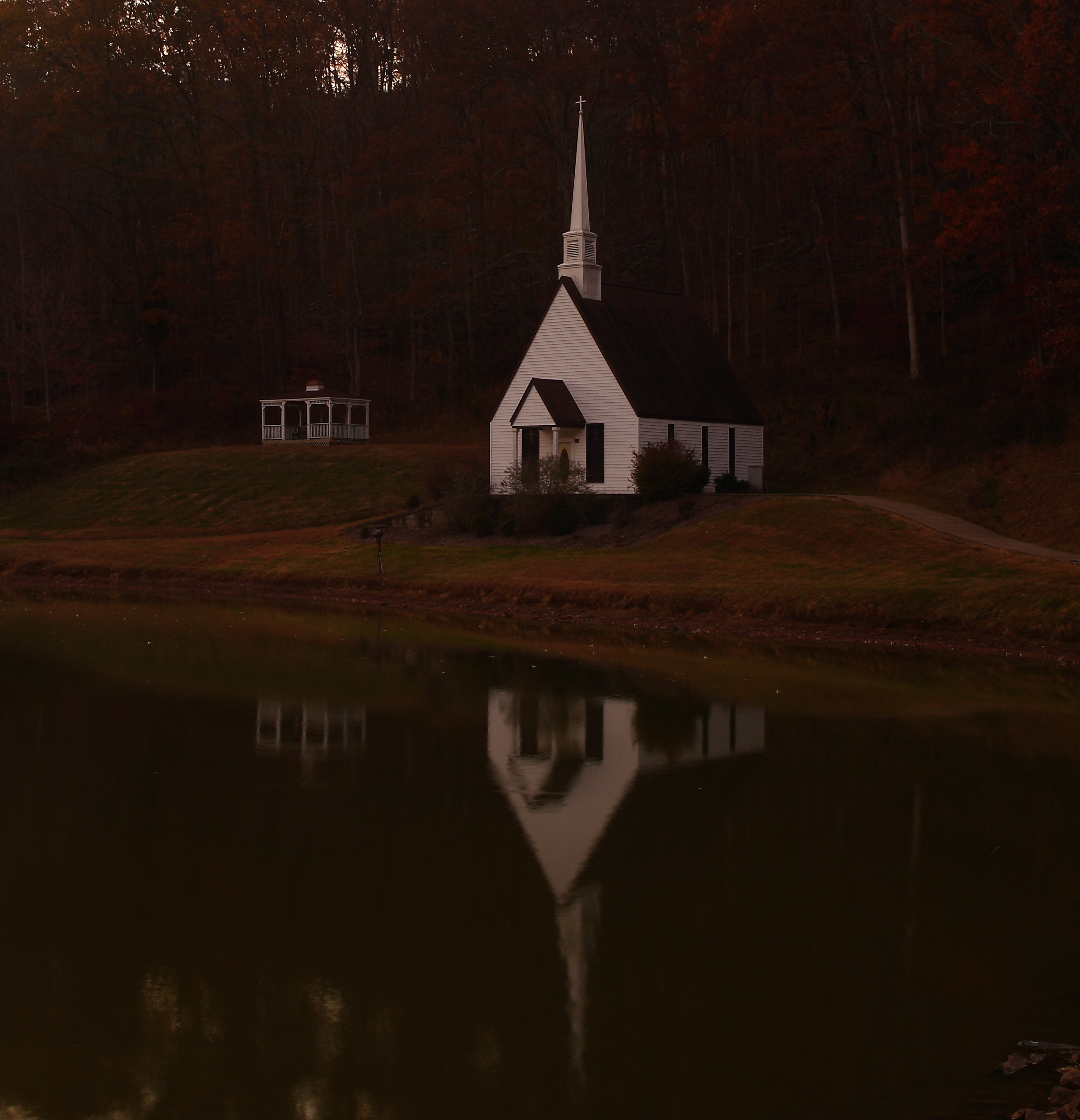 Fall Church Lake Reflection Evening | Structures| Free Nature ...