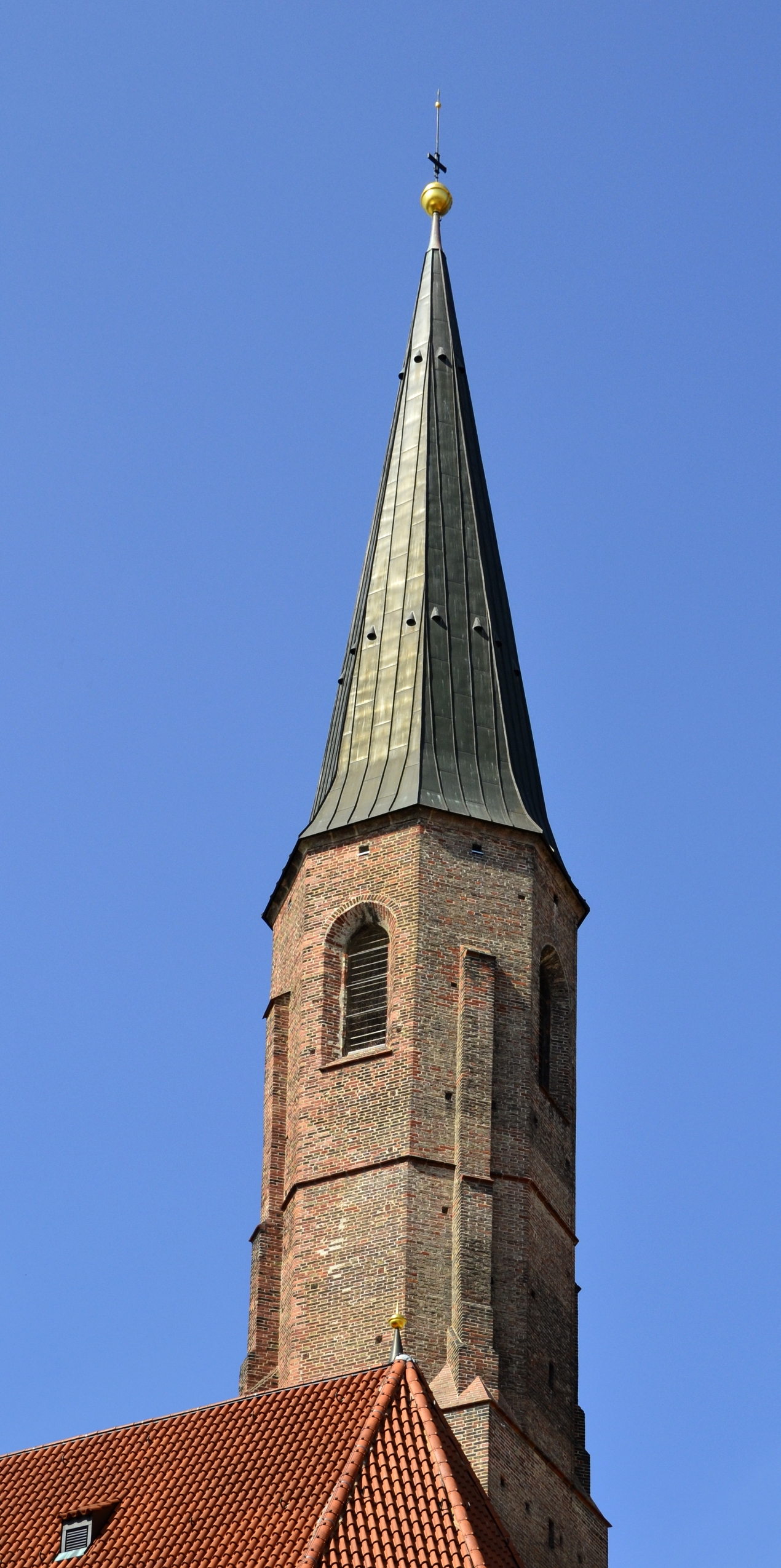 File:St. Salvator in Munich - church tower.JPG - Wikimedia Commons