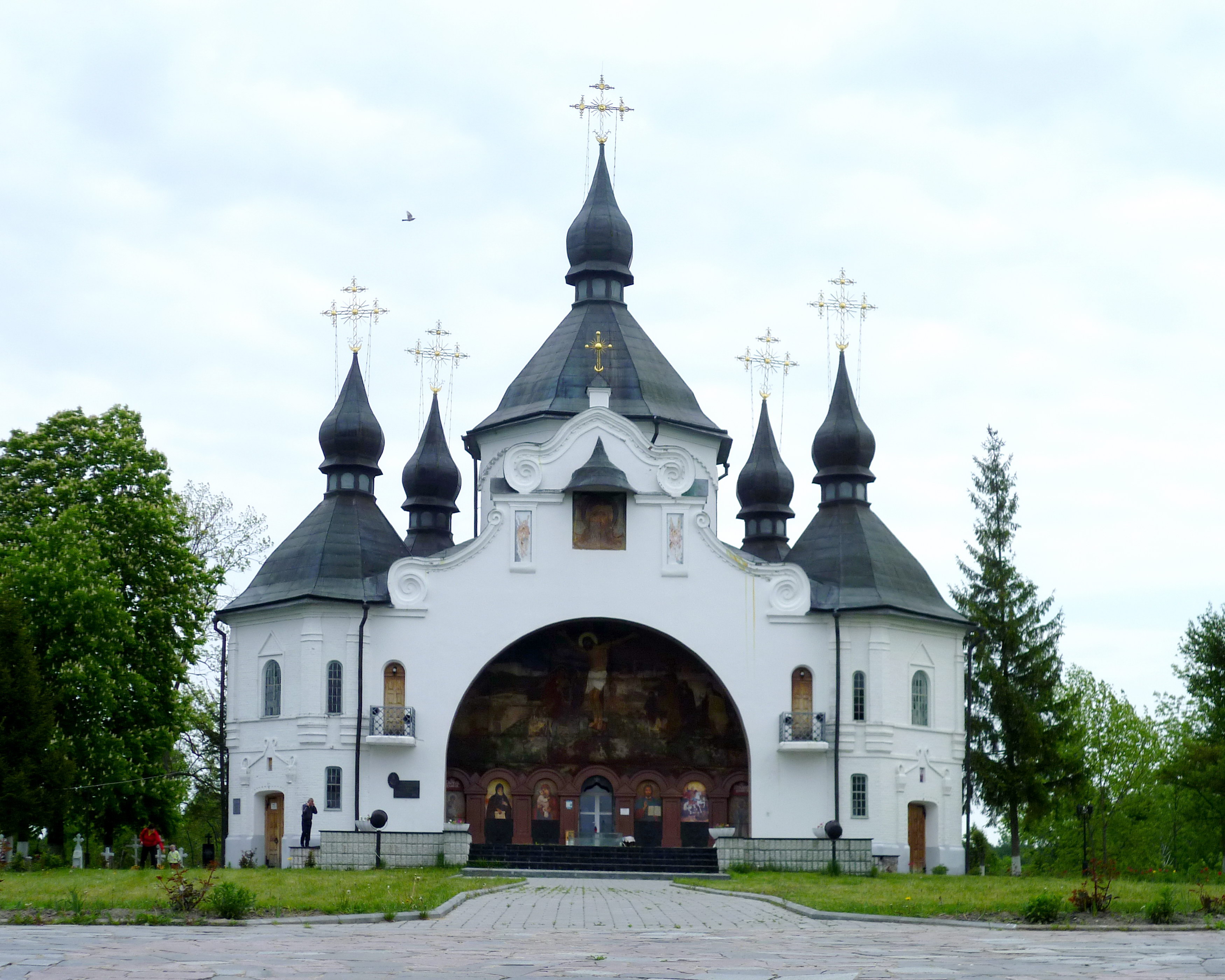 File:Pliasheva Radyvylivskyi Rivnenska-Georgiivska church-front view ...