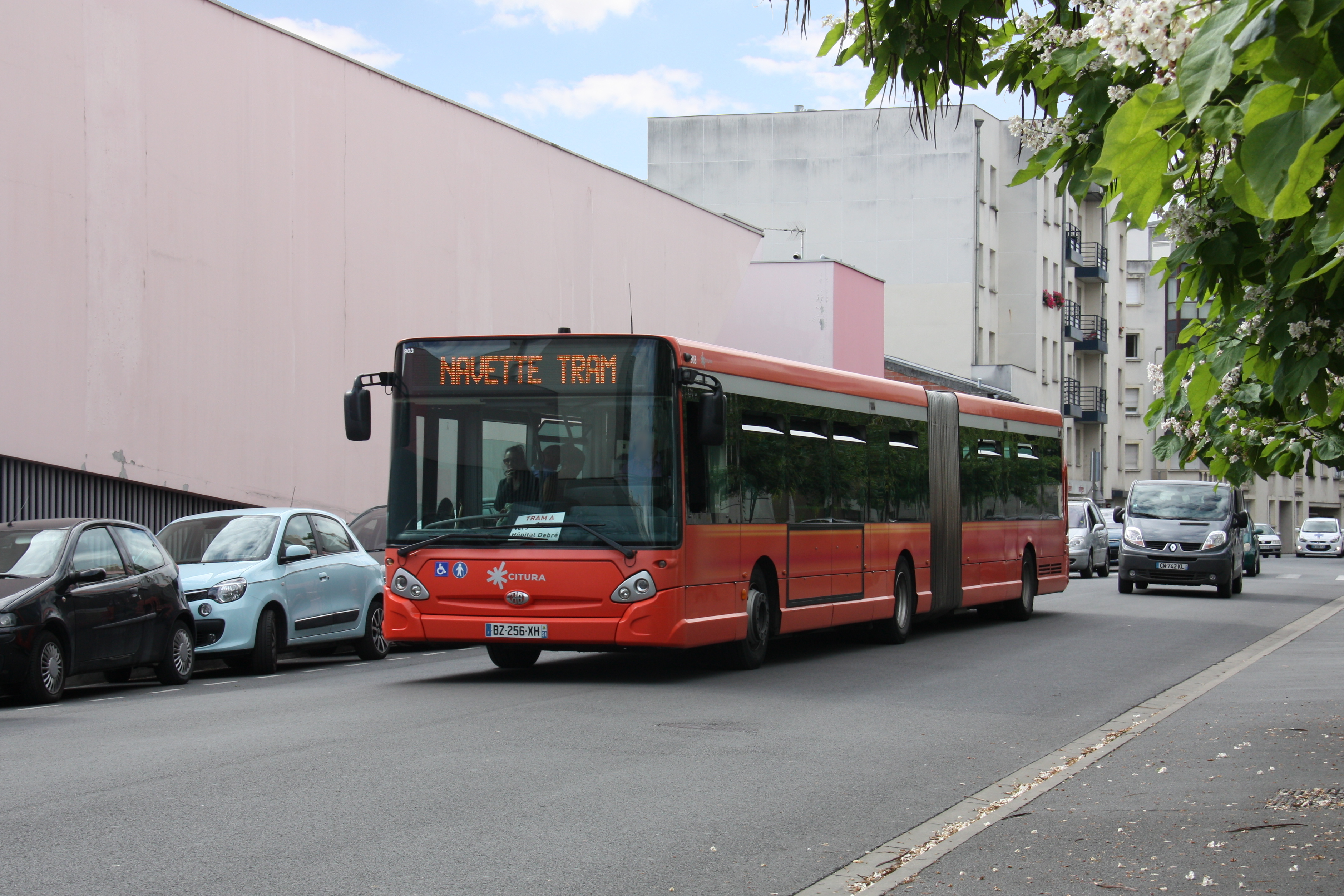 Citura - heuliez bus gx427 n°903 - ligne tram photo