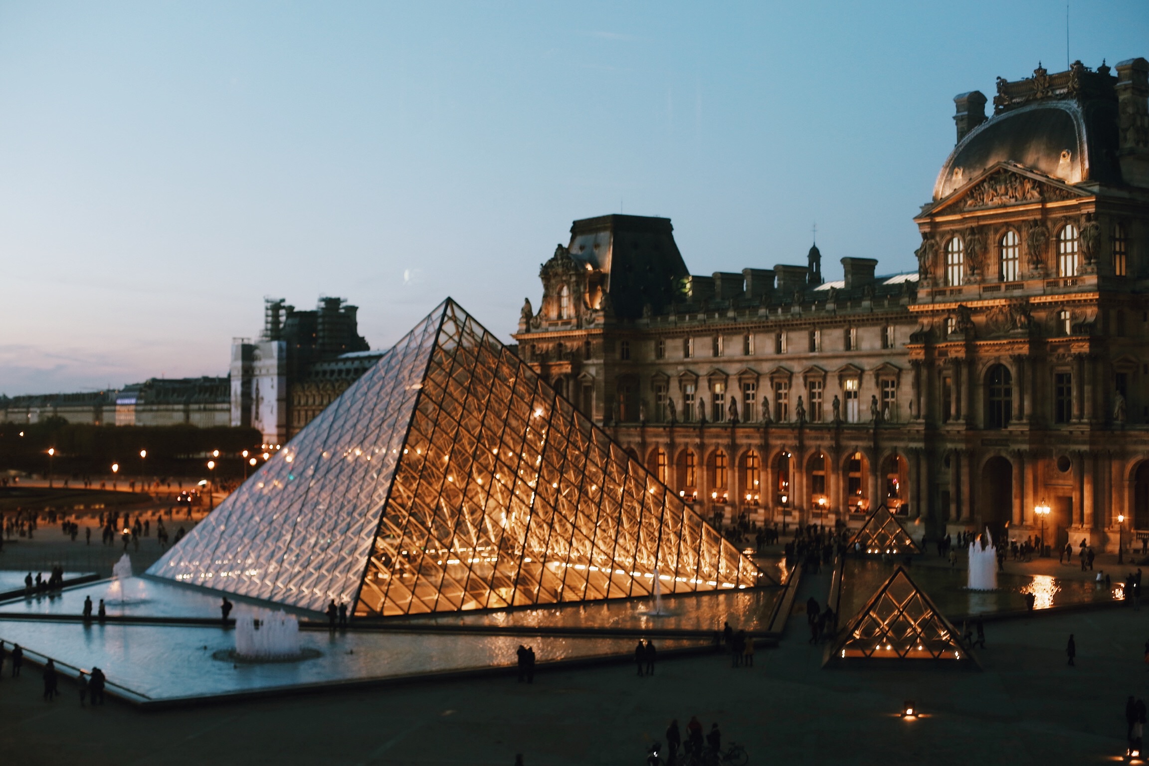 Paris City Tours | Louvre Museum | Private Guided Tours