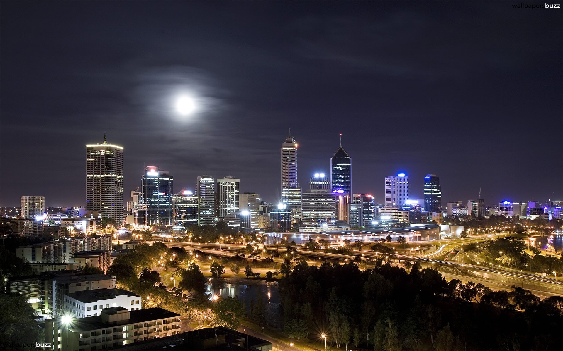 Panorama of the city at night HD Wallpaper