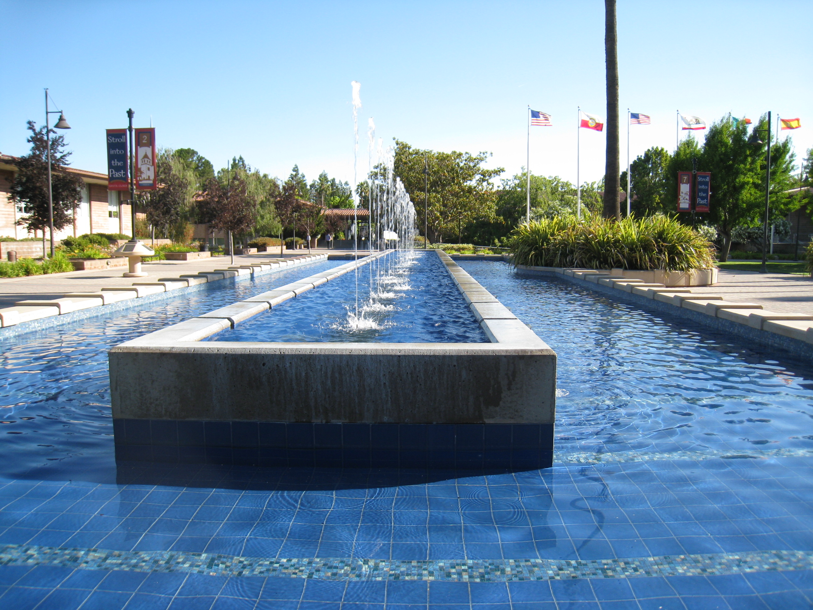 File:City hall fountains and flags.jpg - Wikimedia Commons