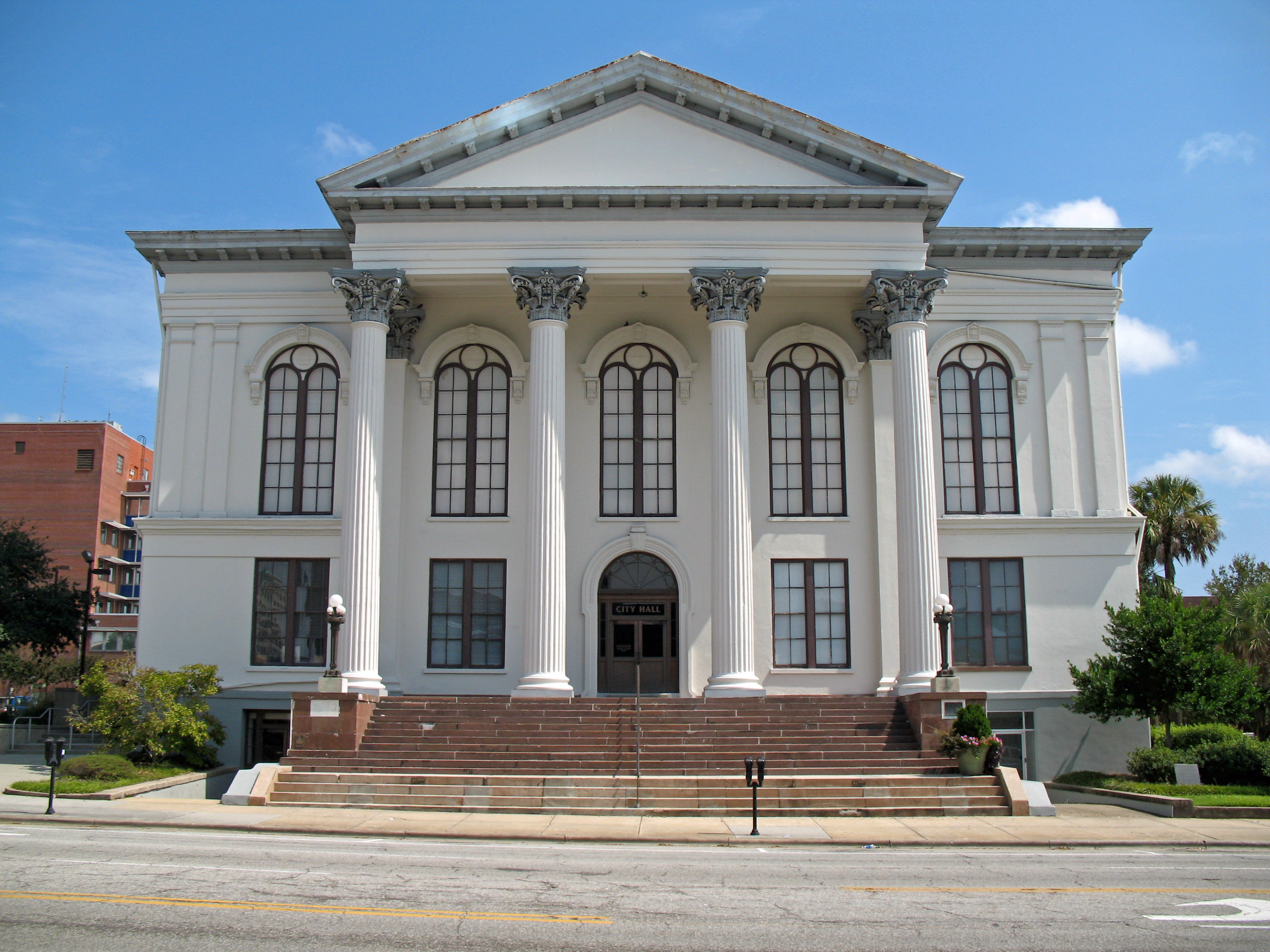 File:City Hall-Thalian Hall (Wilmington, NC) 2.JPG - Wikimedia Commons
