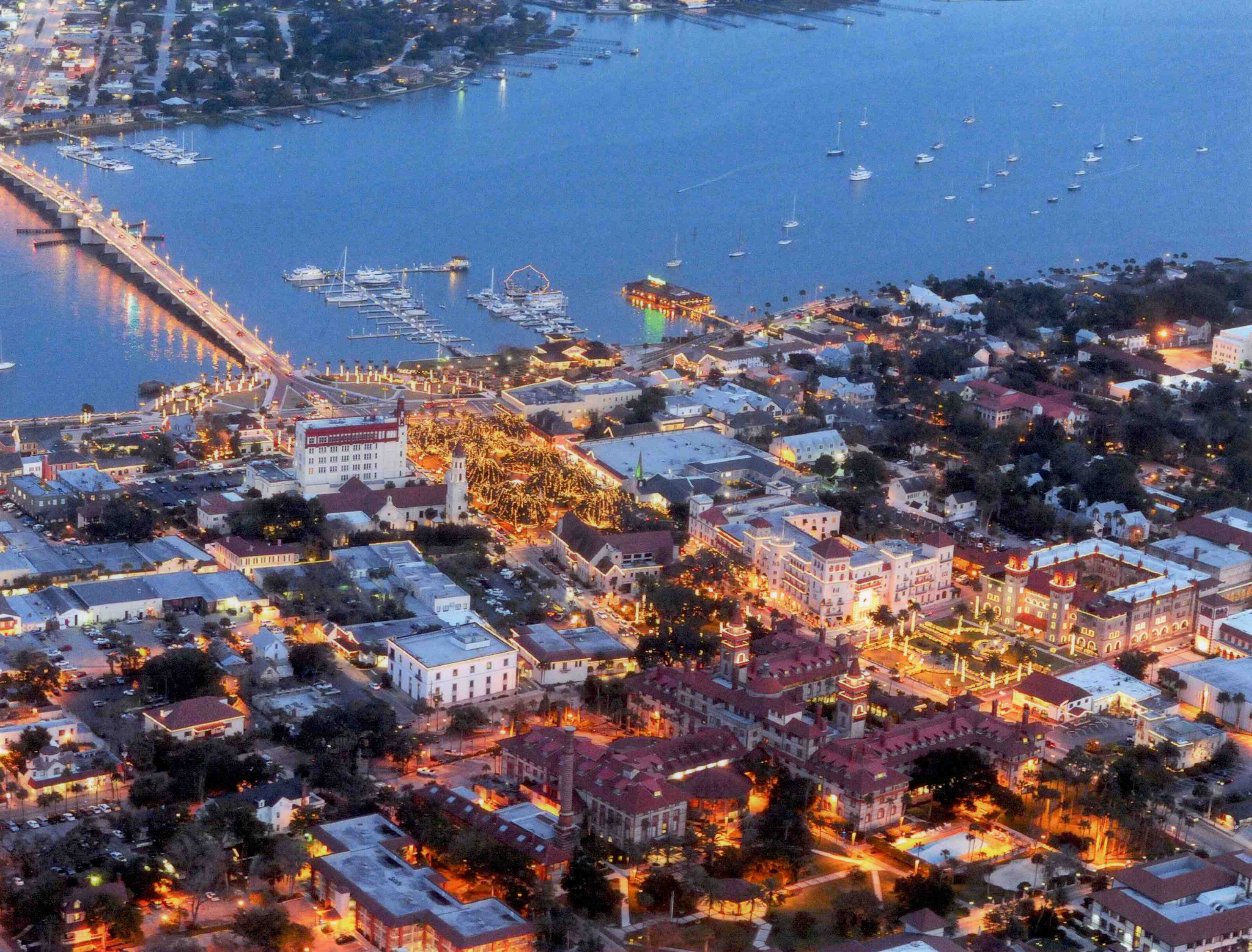St. Augustine's Nights of Lights | Old Town Trolley Tours Blog