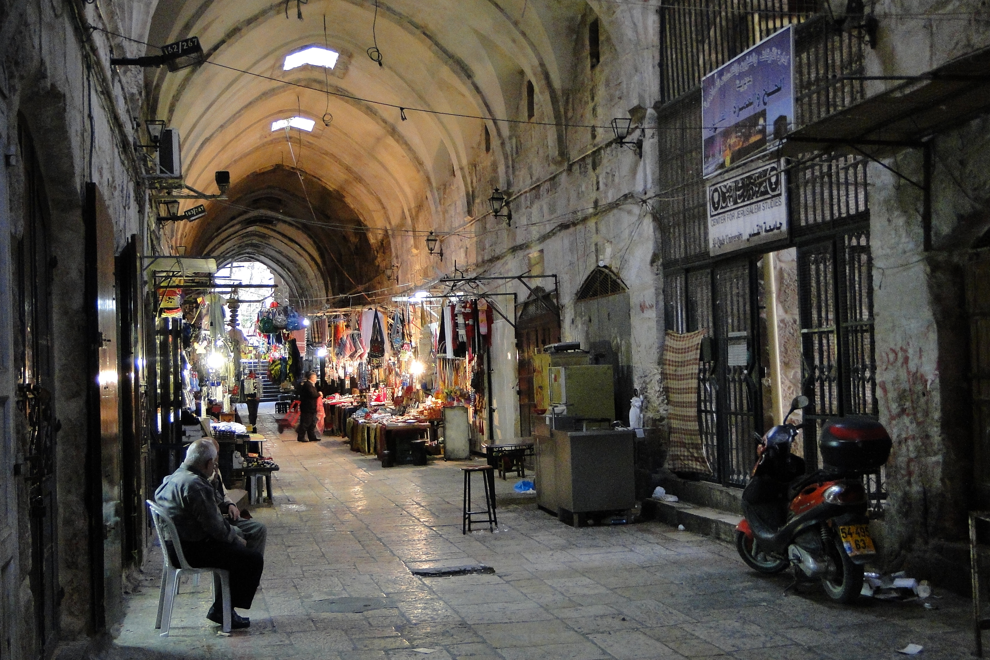 File:Old City Scene - Jerusalem - Israel (5680824813).jpg ...