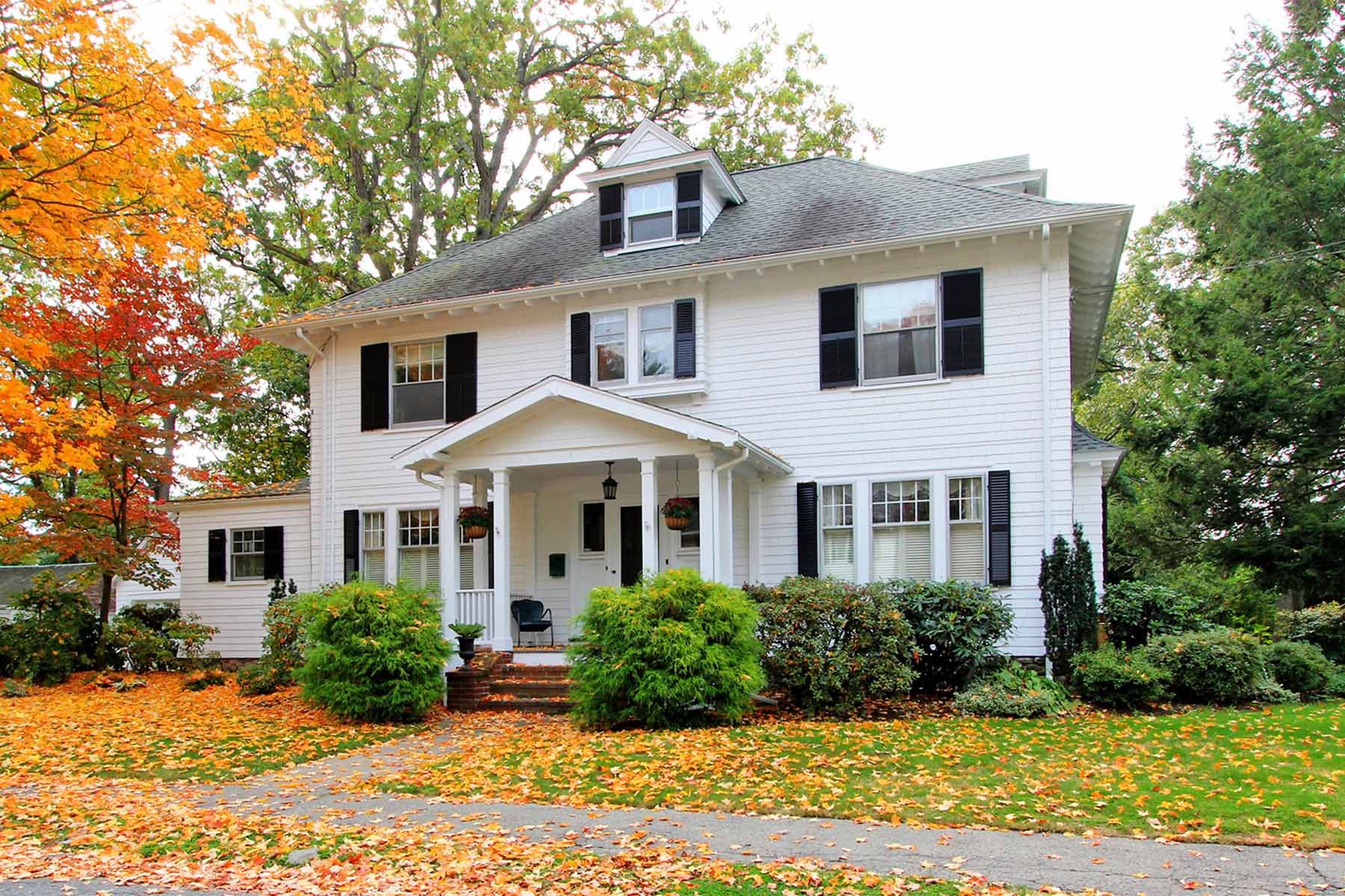 Classic colonial in Fall in new England, perfect. | What is a ...
