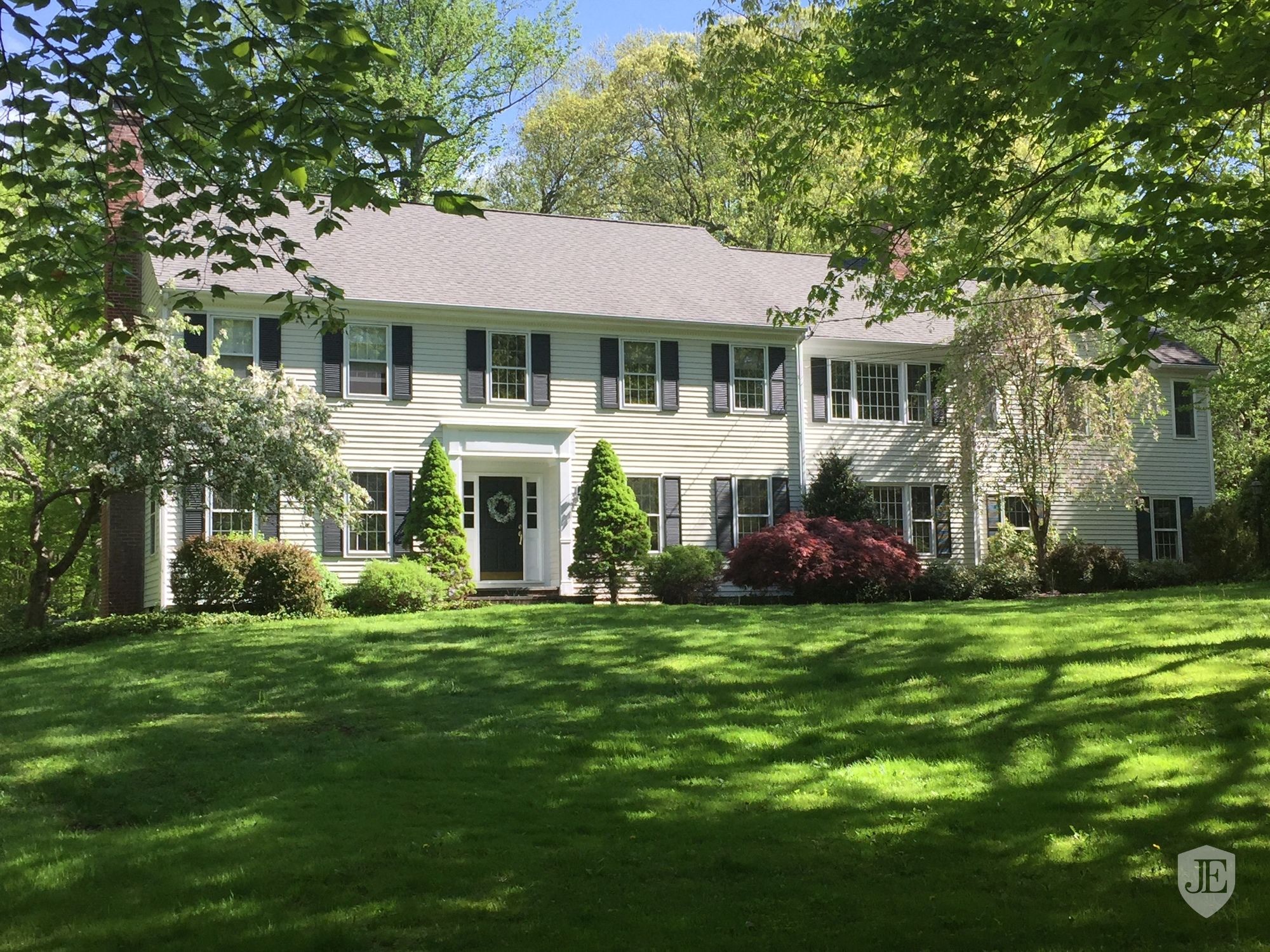 Classic New England Colonial in Fairfield US United States for sale ...