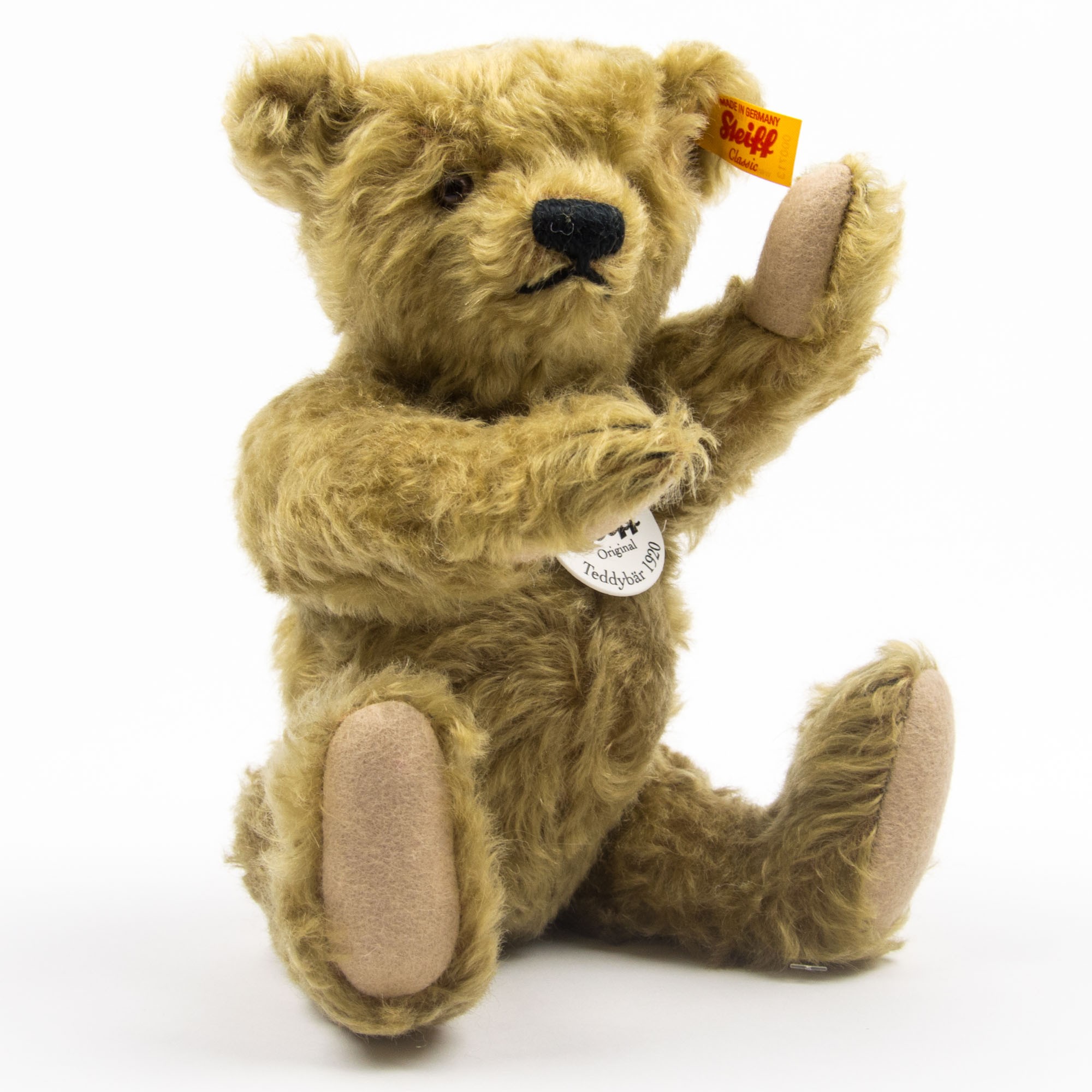 Steiff “Classic Teddy Bear” for Collectors | littlehipstar.com