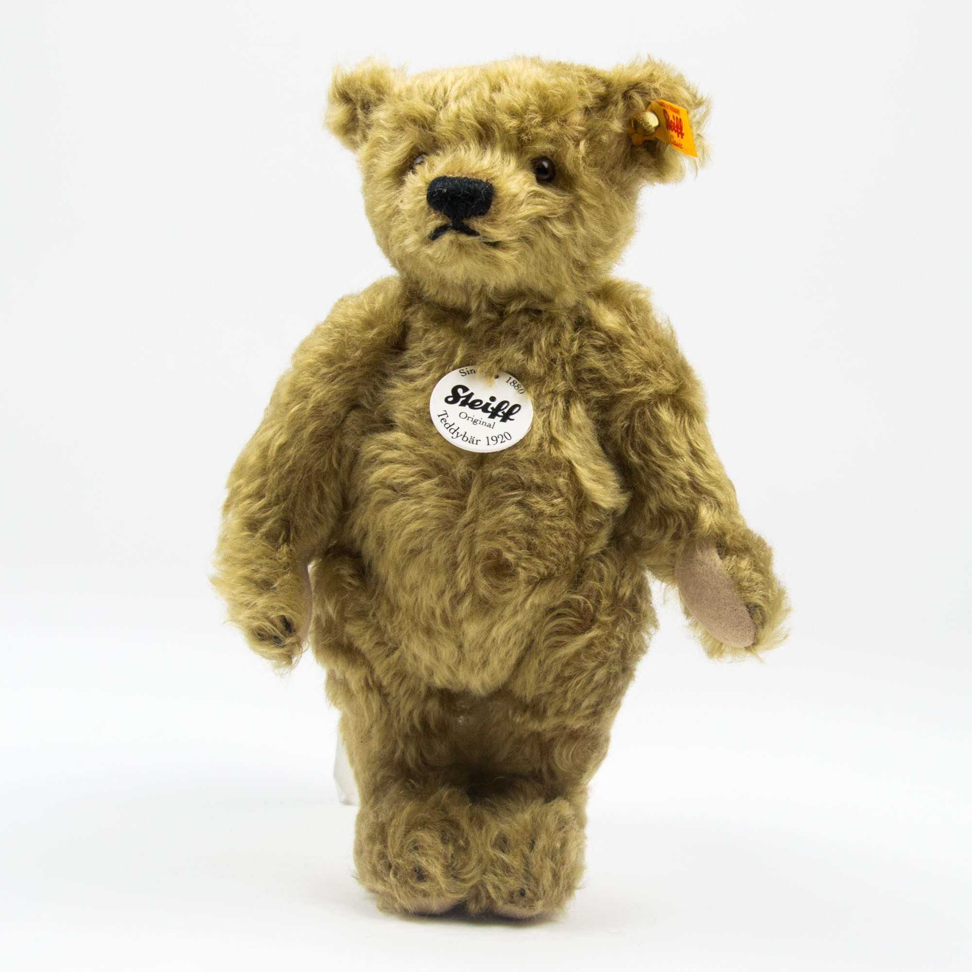 Steiff “Classic Teddy Bear” for Collectors | littlehipstar.com