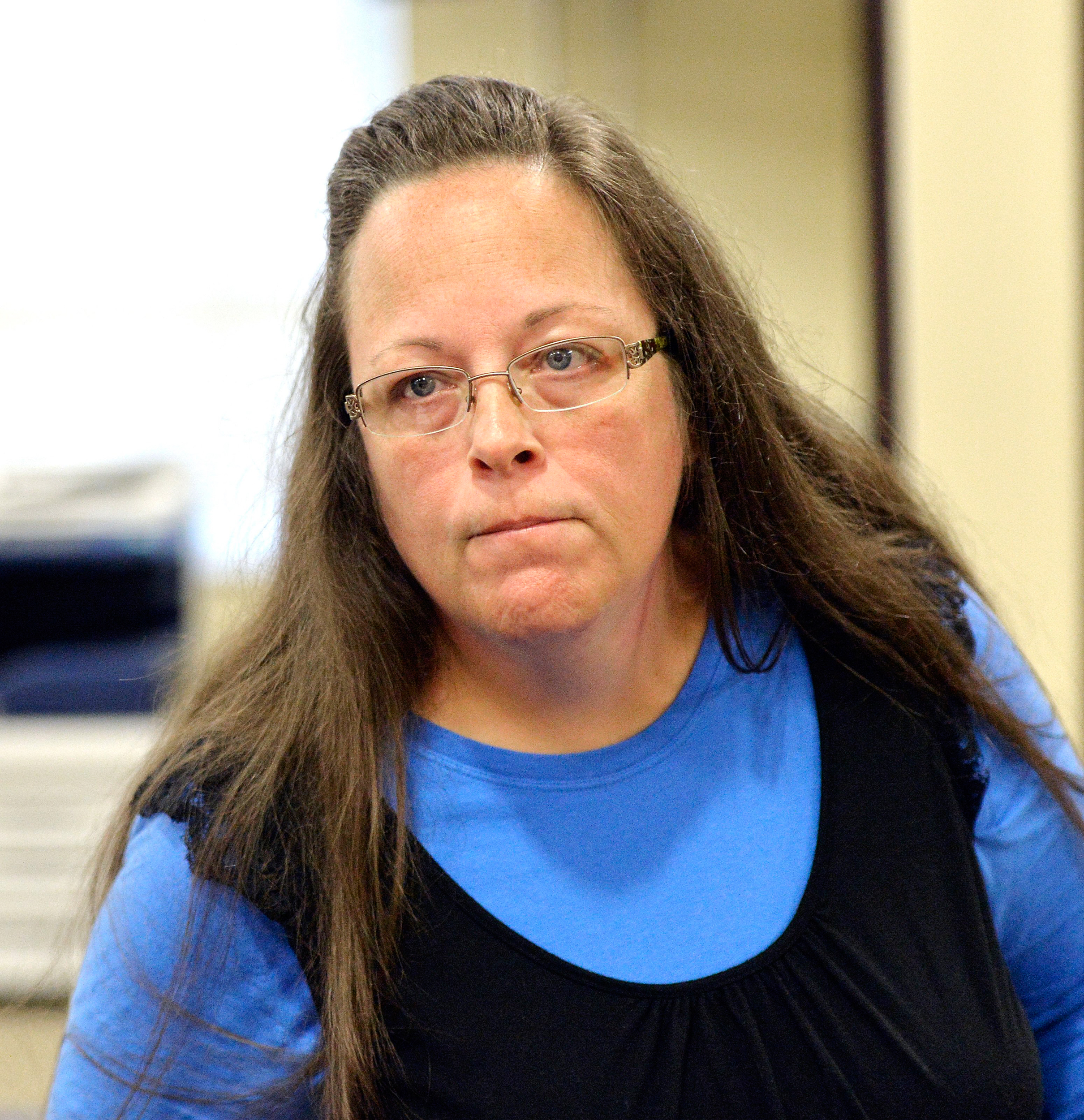 Kentucky Clerk Kim Davis, Who Refused to Issue Marriage Licenses to ...