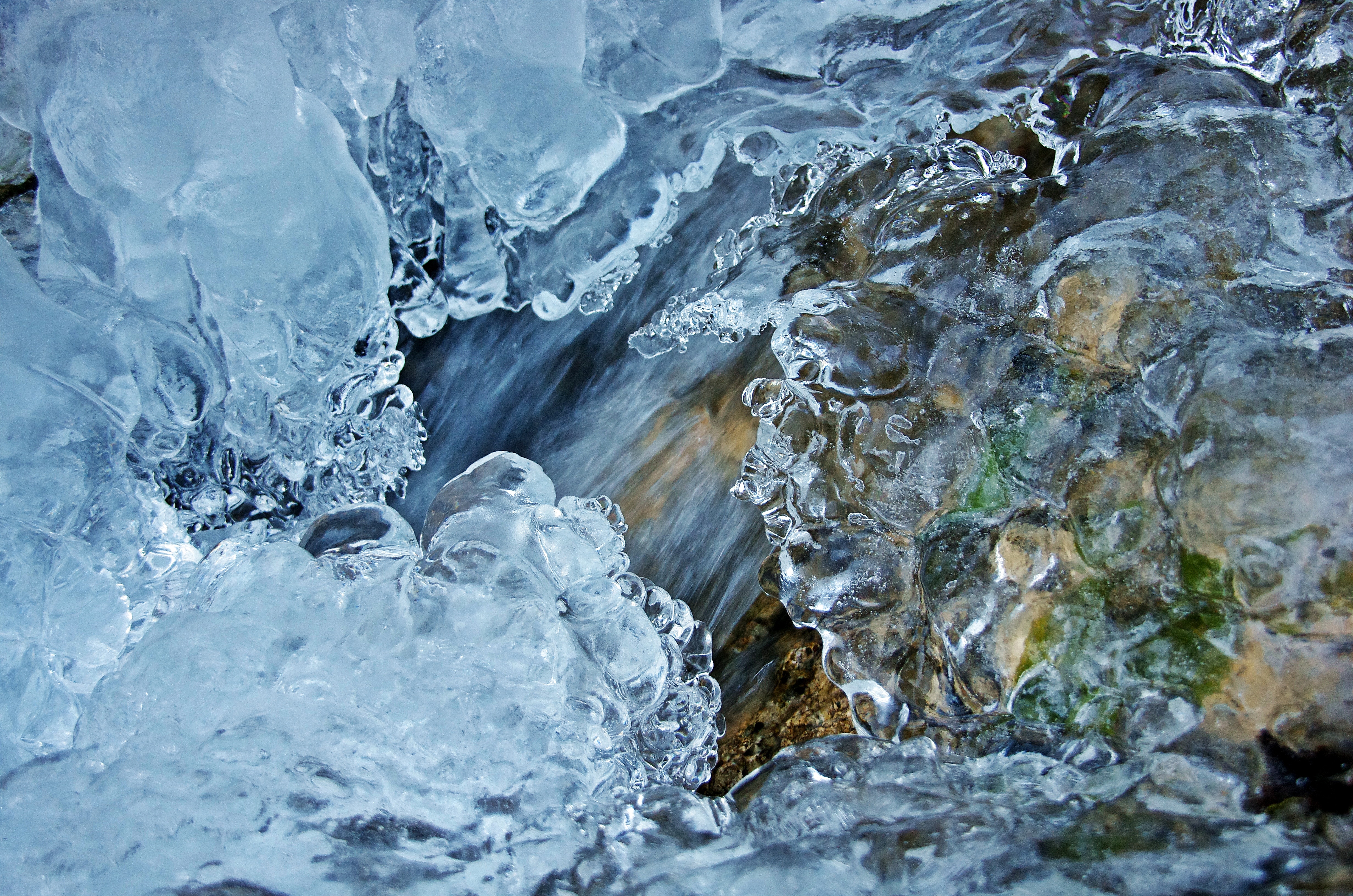 Close-up of  Frozen Water, Purity, Winter, Water, Stream, HQ Photo