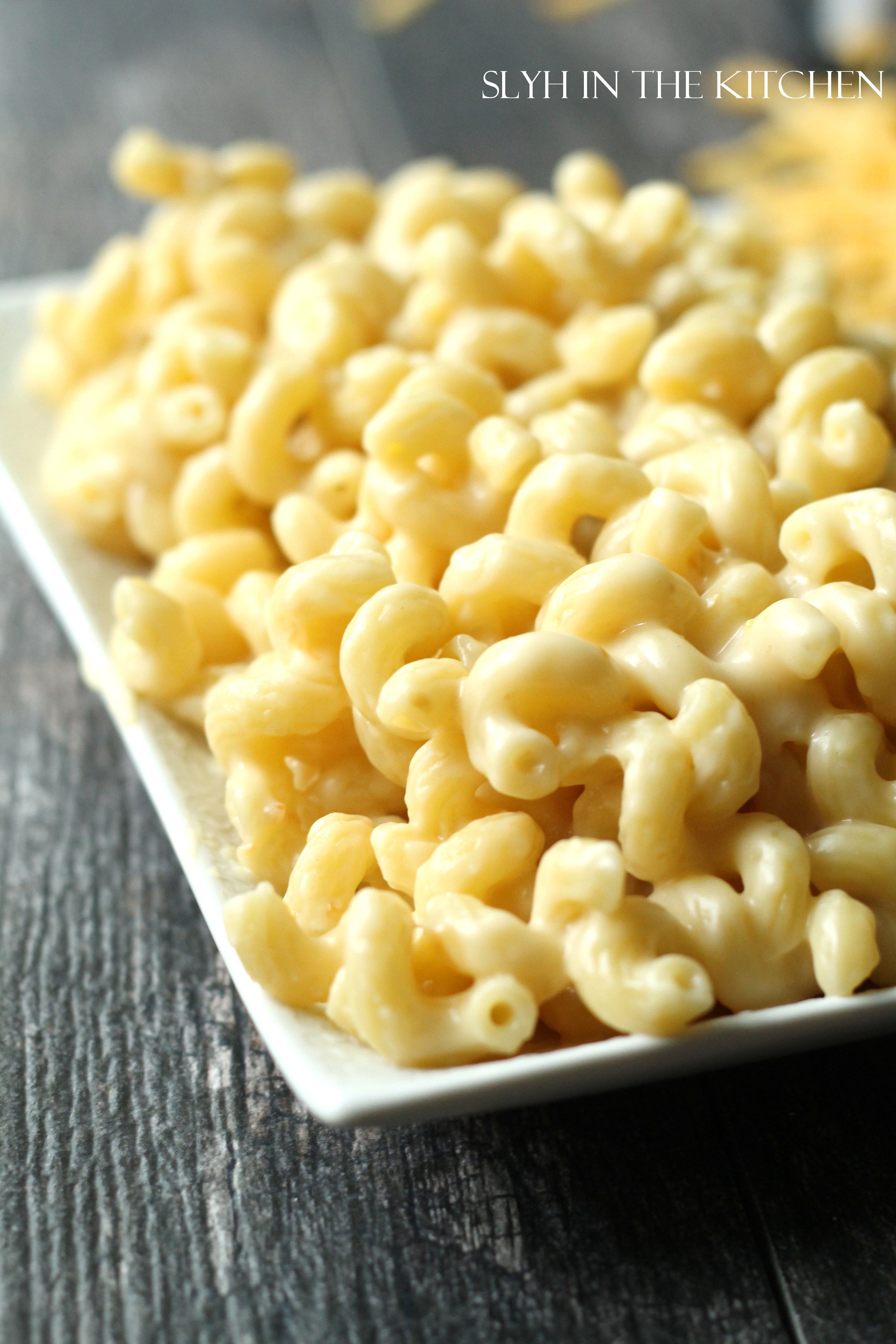 Smoked Chedder Macaroni and Cheese | Slyh in the Kitchen