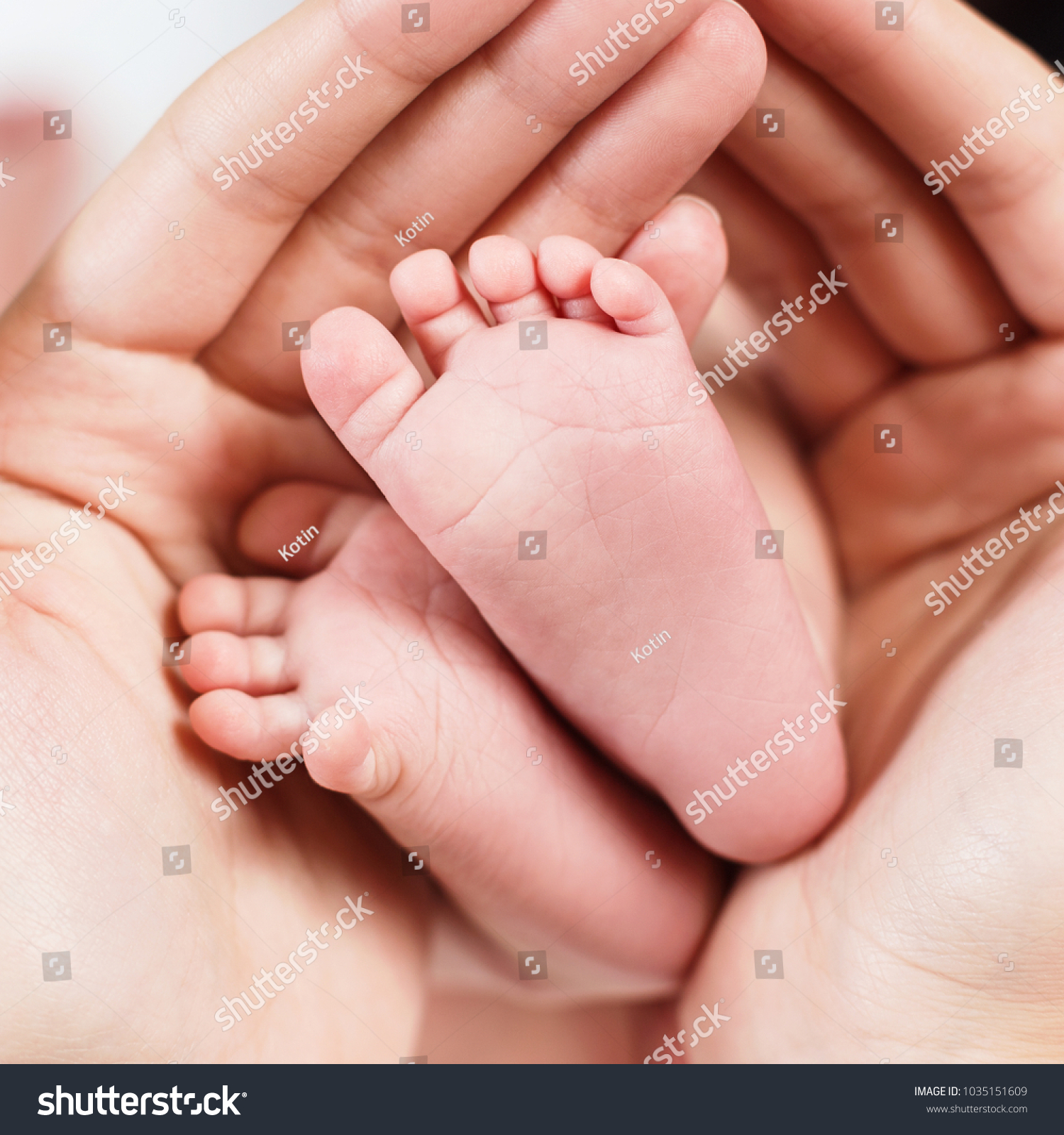 Closeup Tiny Baby Feet Hands Stock Photo 1035151609 - Shutterstock
