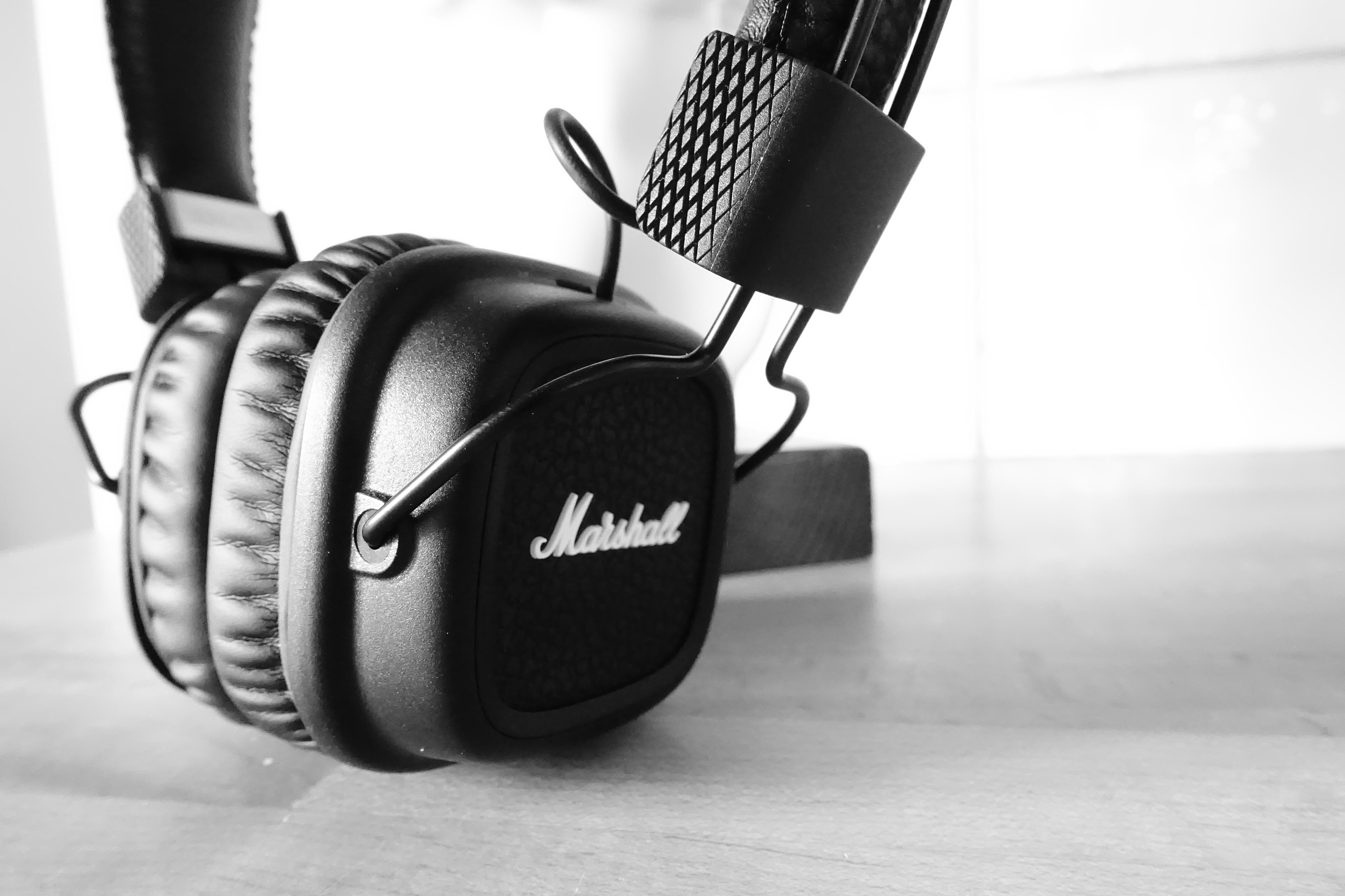 Marshall Major II Bluetooth headphones - Close-up - Erik Rudling